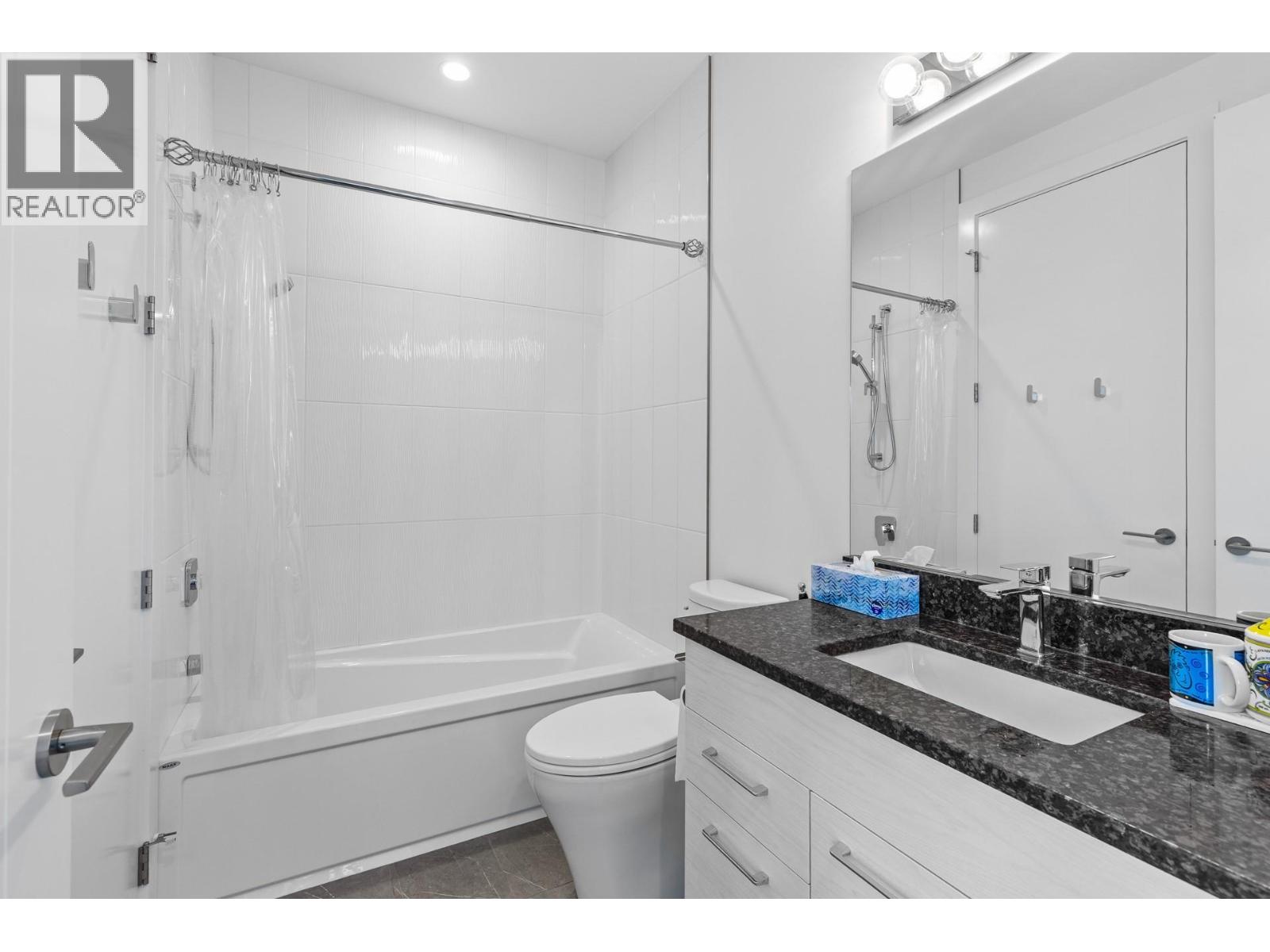 1068 Clarance Avenue, Kelowna, British Columbia  V1W 5M6 - Photo 36 - 10378386