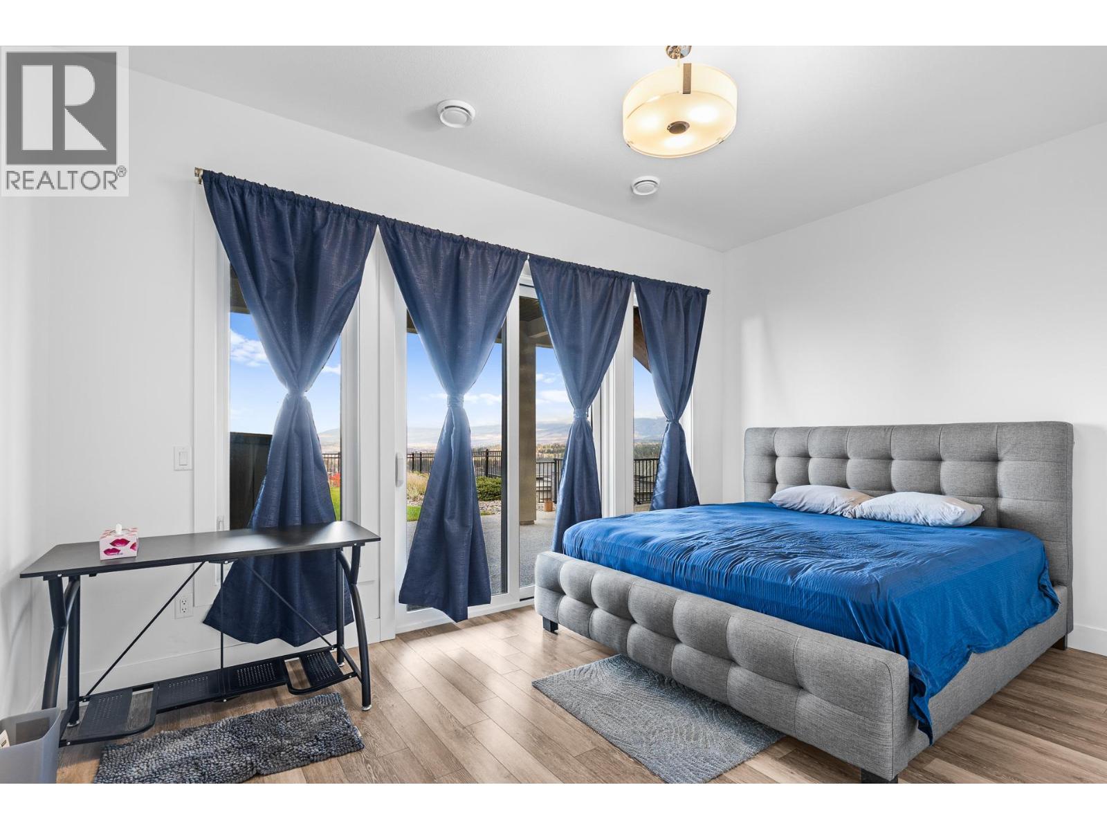 1068 Clarance Avenue, Kelowna, British Columbia  V1W 5M6 - Photo 55 - 10378386