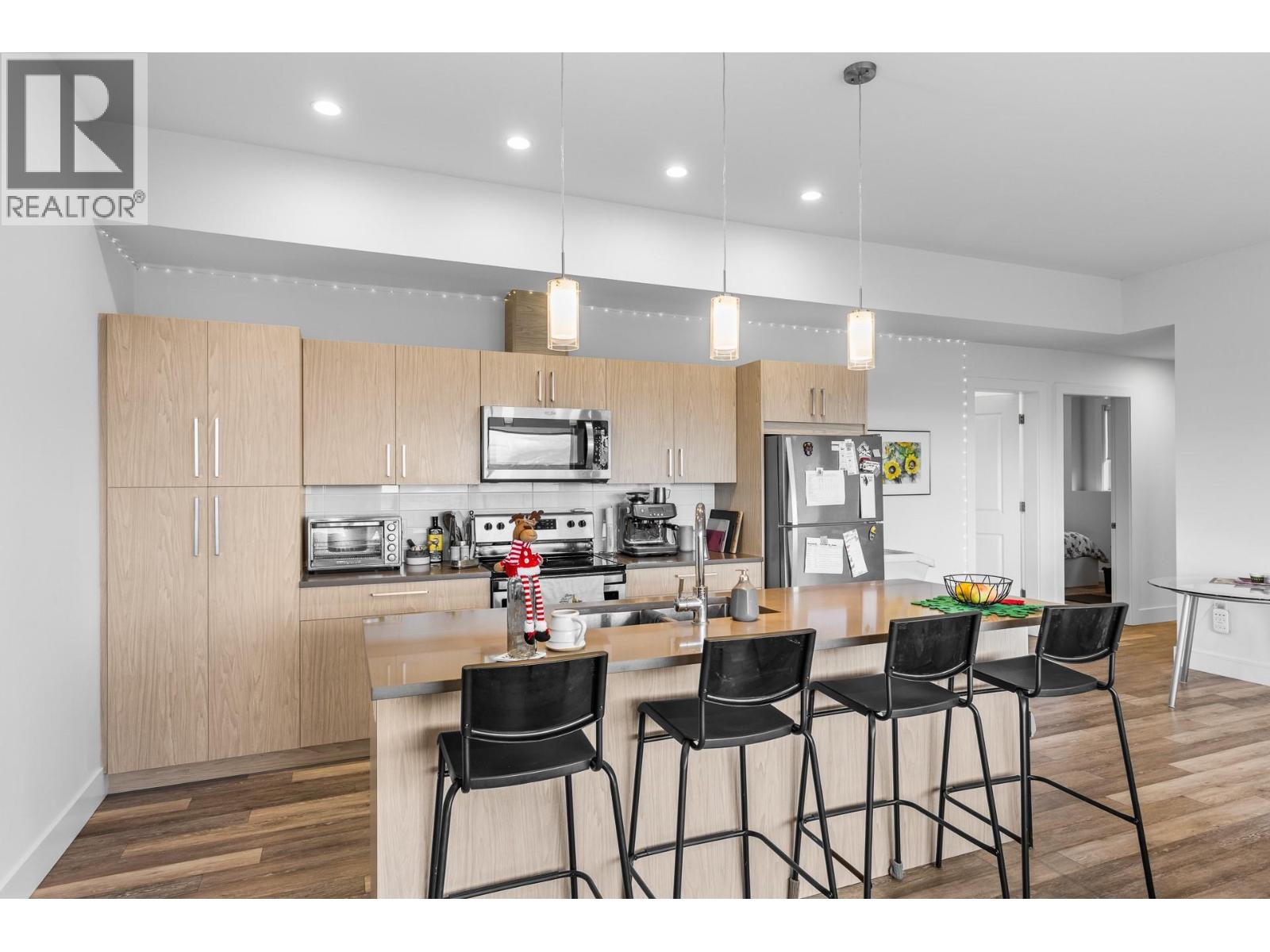 1068 Clarance Avenue, Kelowna, British Columbia  V1W 5M6 - Photo 58 - 10378386