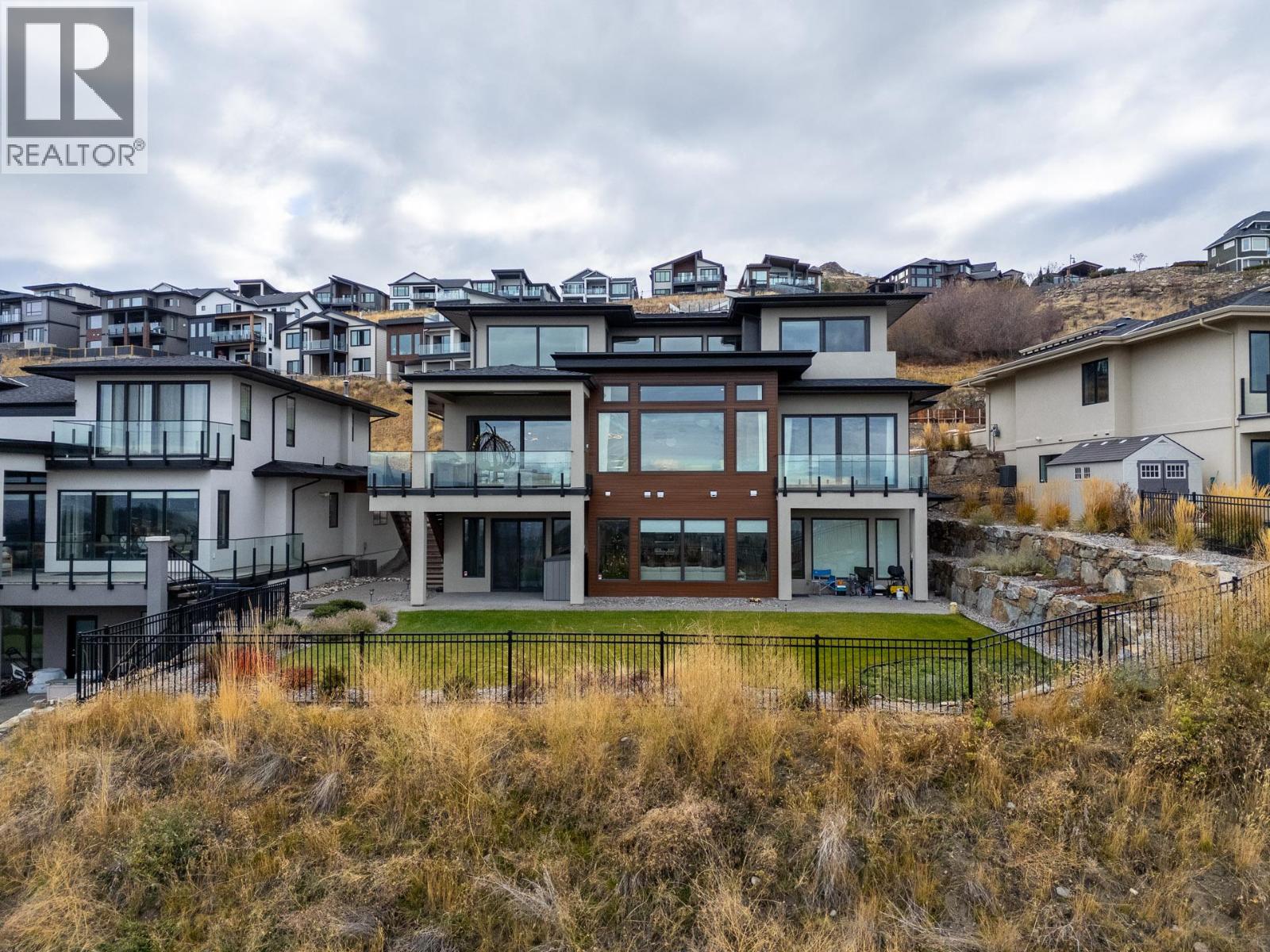 1068 Clarance Avenue, Kelowna, British Columbia  V1W 5M6 - Photo 65 - 10378386