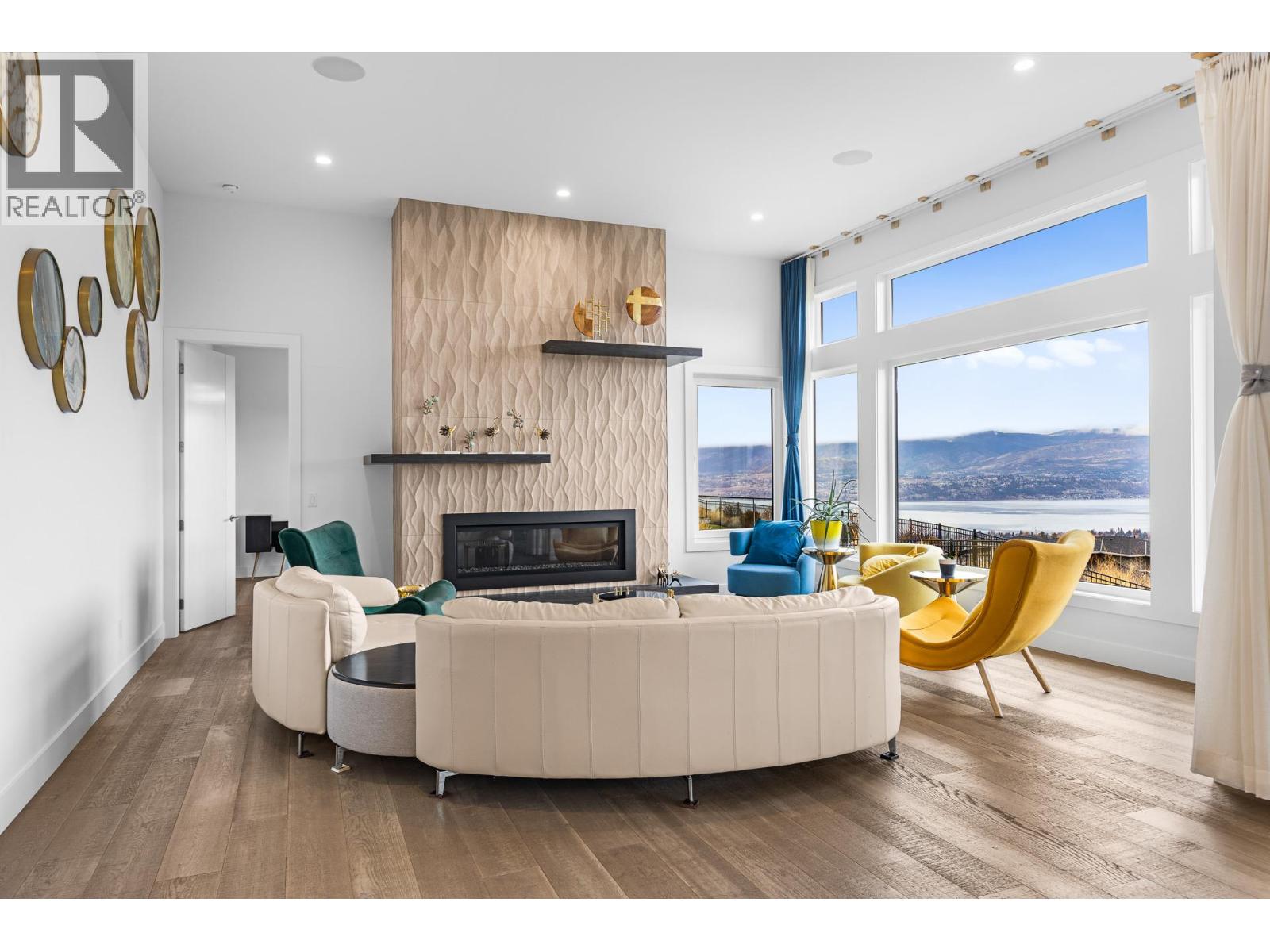 1068 Clarance Avenue, Kelowna, British Columbia  V1W 5M6 - Photo 8 - 10378386