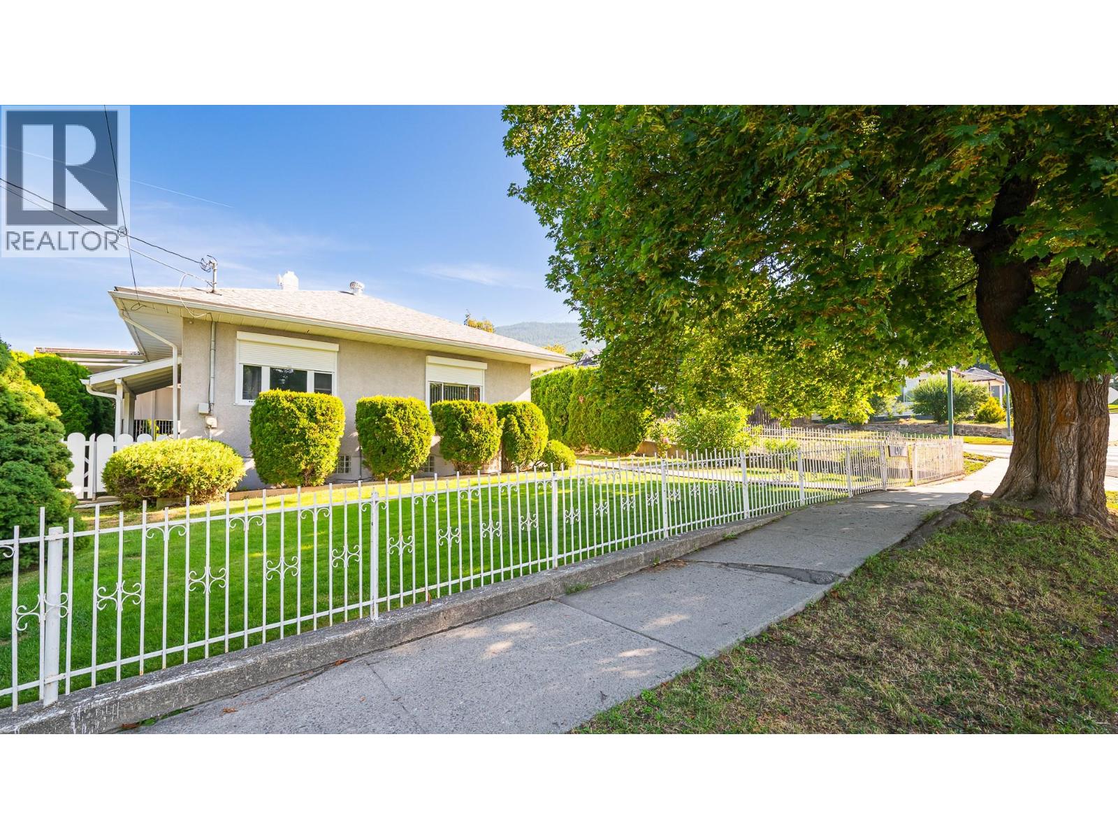 407 10th Avenue N, Creston, British Columbia  V0B 1G4 - Photo 28 - 10380795