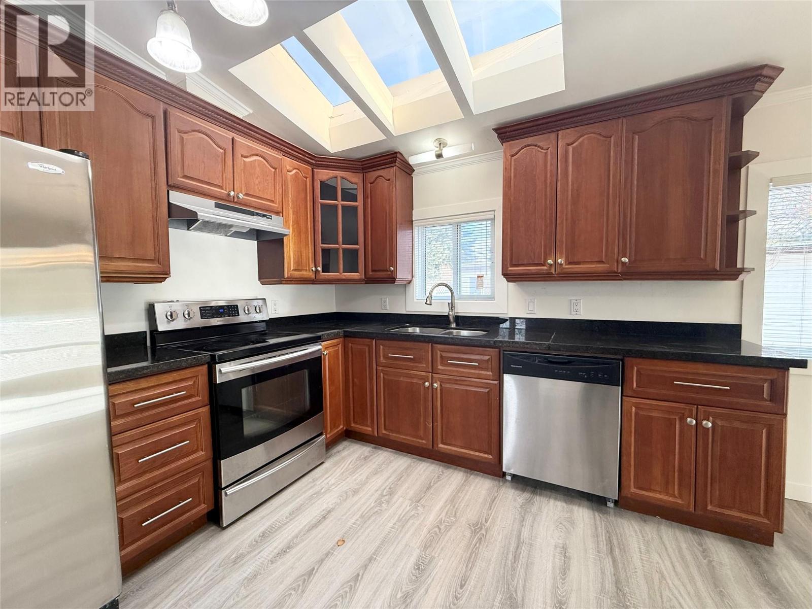 2776 Clapperton Avenue Unit# 12, Merritt, British Columbia  V1K 1G5 - Photo 2 - 10380664