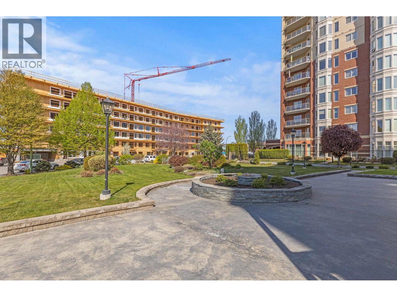 1966 Durnin Road Unit# 303, Kelowna, British Columbia  V1X 7Z2 - Photo 53 - 10380542