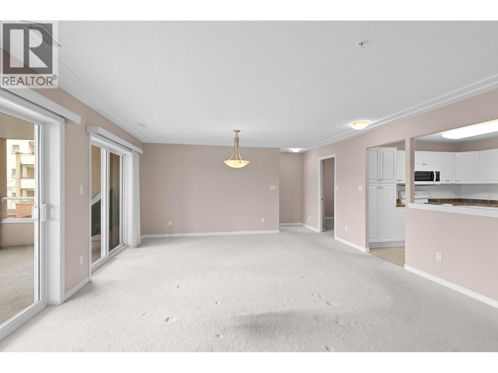 1966 Durnin Road Unit# 303, Kelowna, British Columbia  V1X 7Z2 - Photo 7 - 10380542