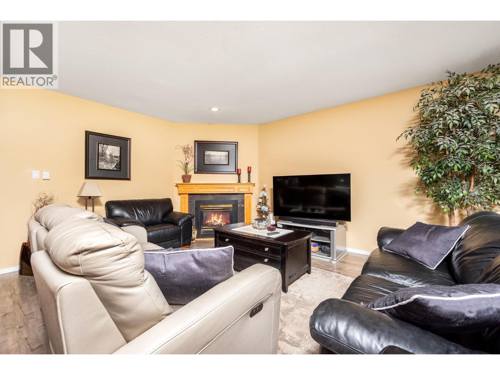 6845 Cameo Drive N, Vernon, British Columbia  V1H 1N9 - Photo 14 - 10380547