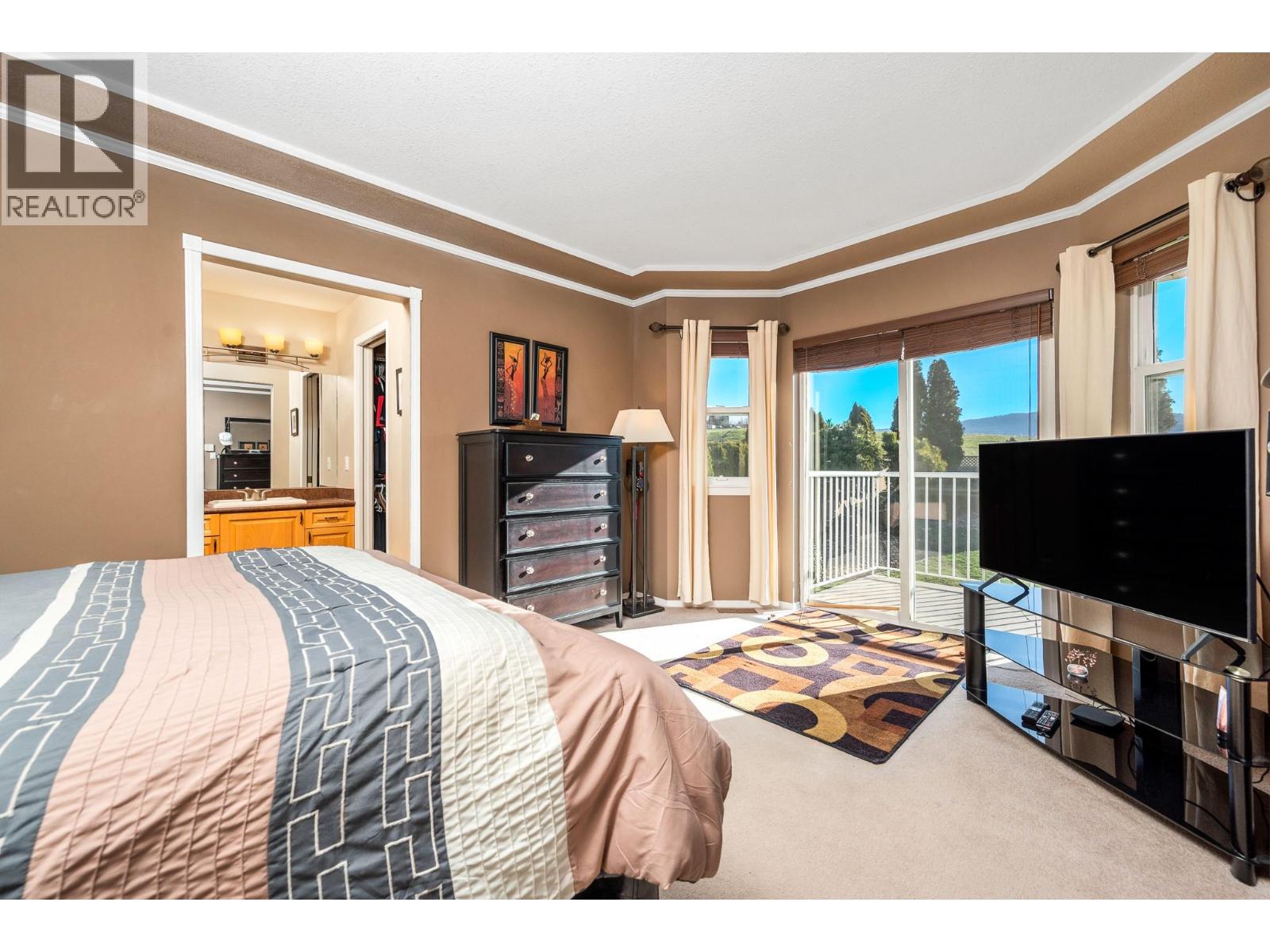 6845 Cameo Drive N, Vernon, British Columbia  V1H 1N9 - Photo 24 - 10380547