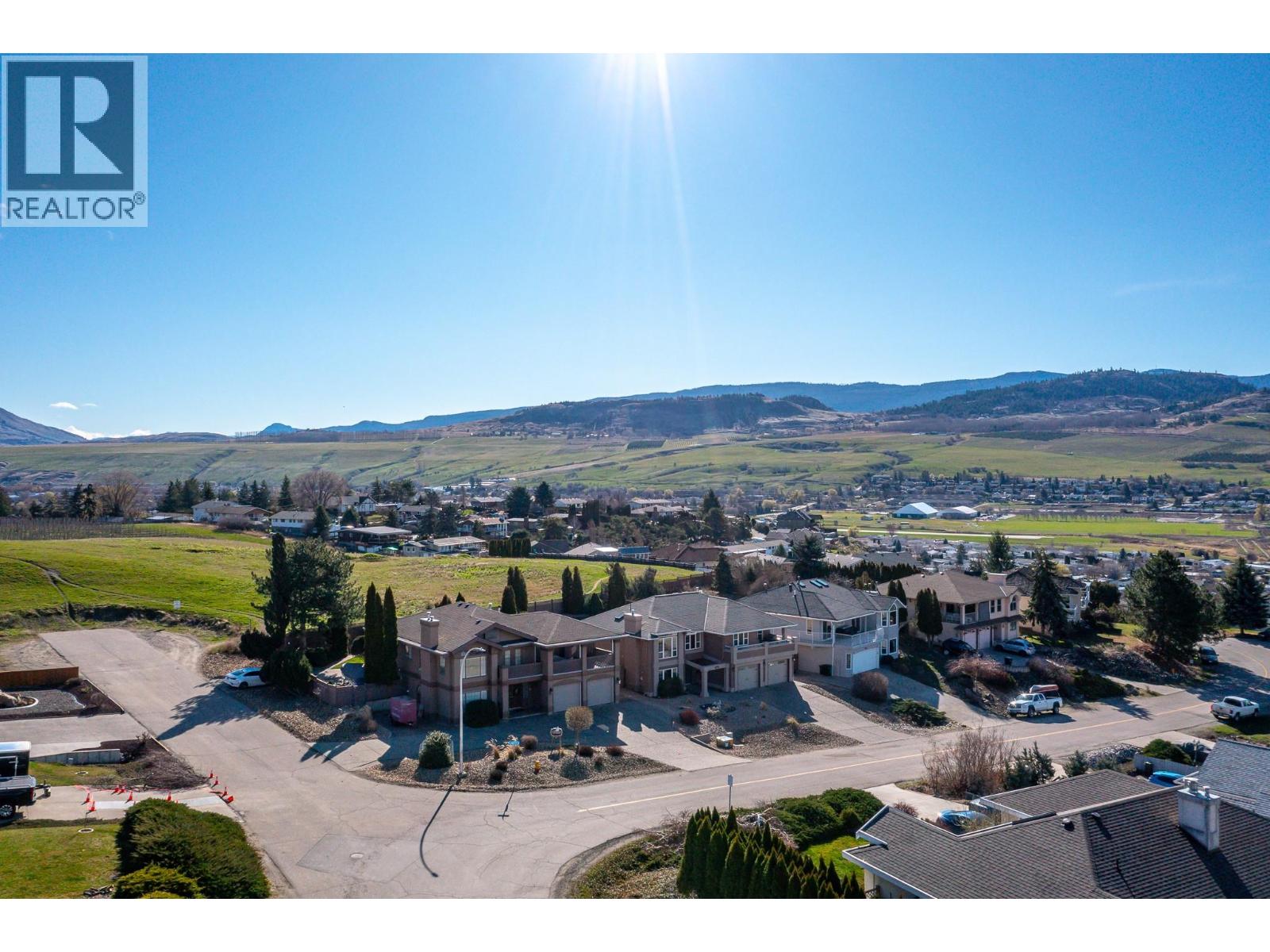 6845 Cameo Drive N, Vernon, British Columbia  V1H 1N9 - Photo 49 - 10380547