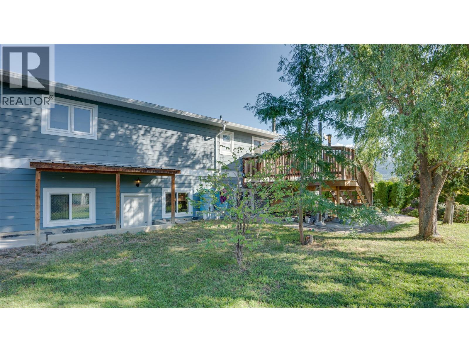 700 Bass Avenue, Enderby, British Columbia  V4Y 4B4 - Photo 4 - 10380504