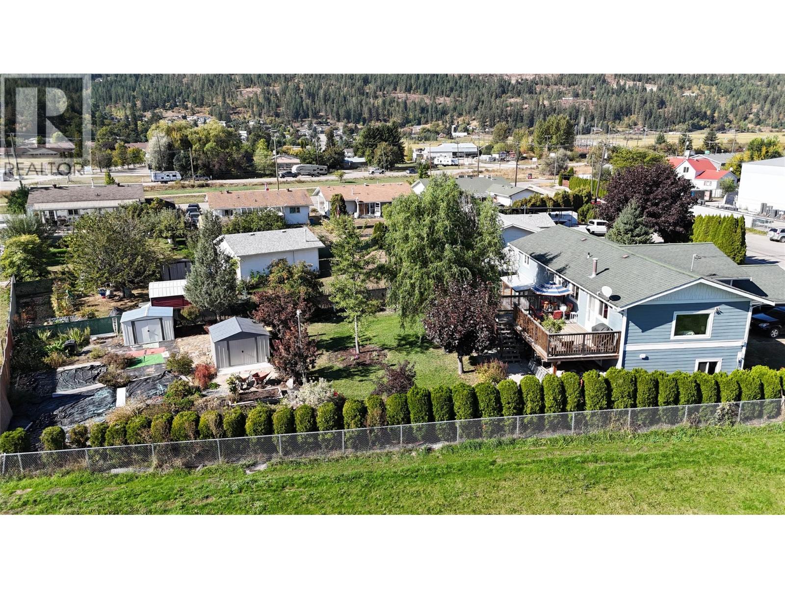 700 Bass Avenue, Enderby, British Columbia  V4Y 4B4 - Photo 41 - 10380504