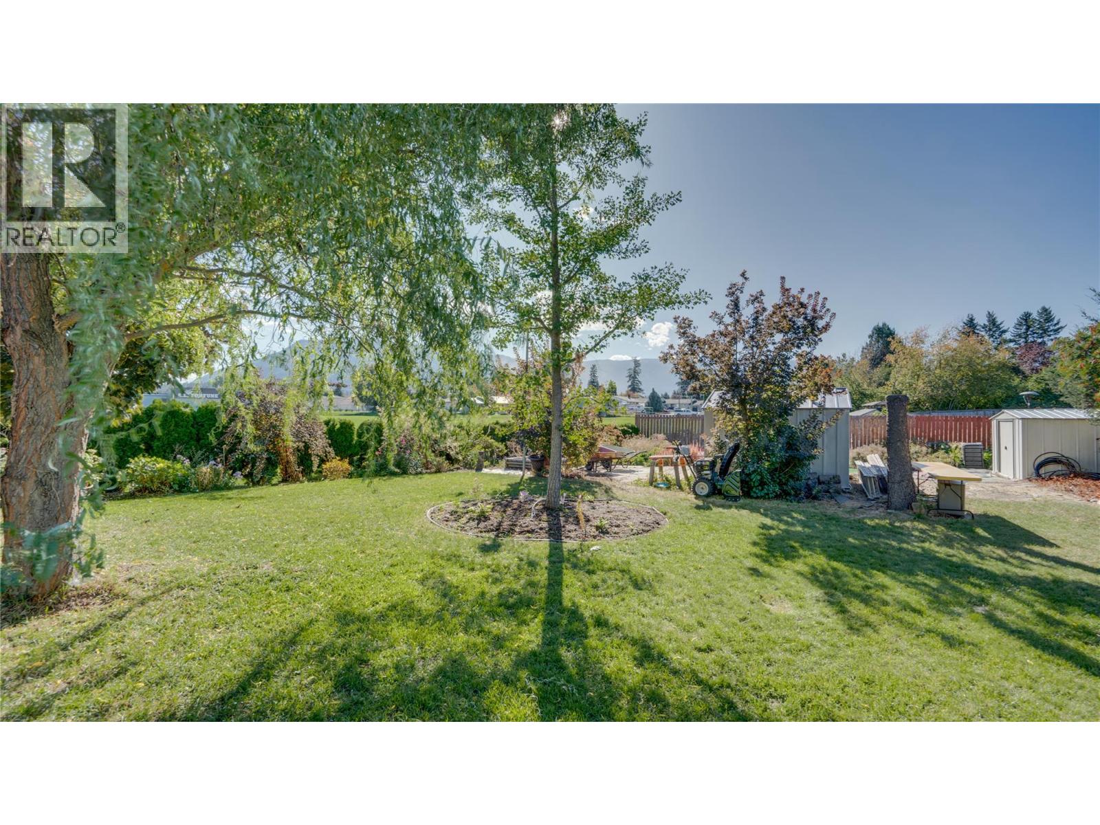 700 Bass Avenue, Enderby, British Columbia  V4Y 4B4 - Photo 47 - 10380504
