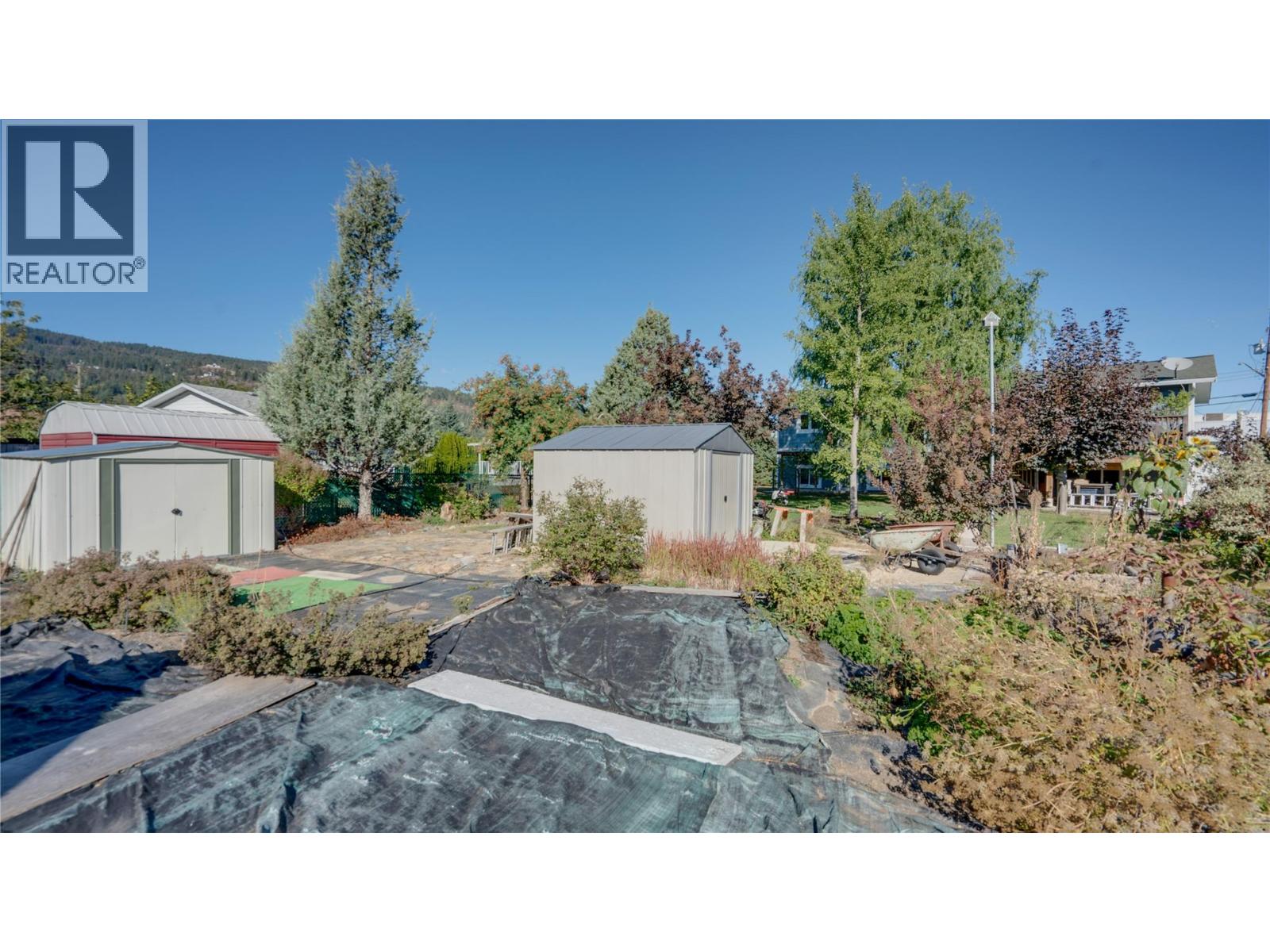 700 Bass Avenue, Enderby, British Columbia  V4Y 4B4 - Photo 51 - 10380504