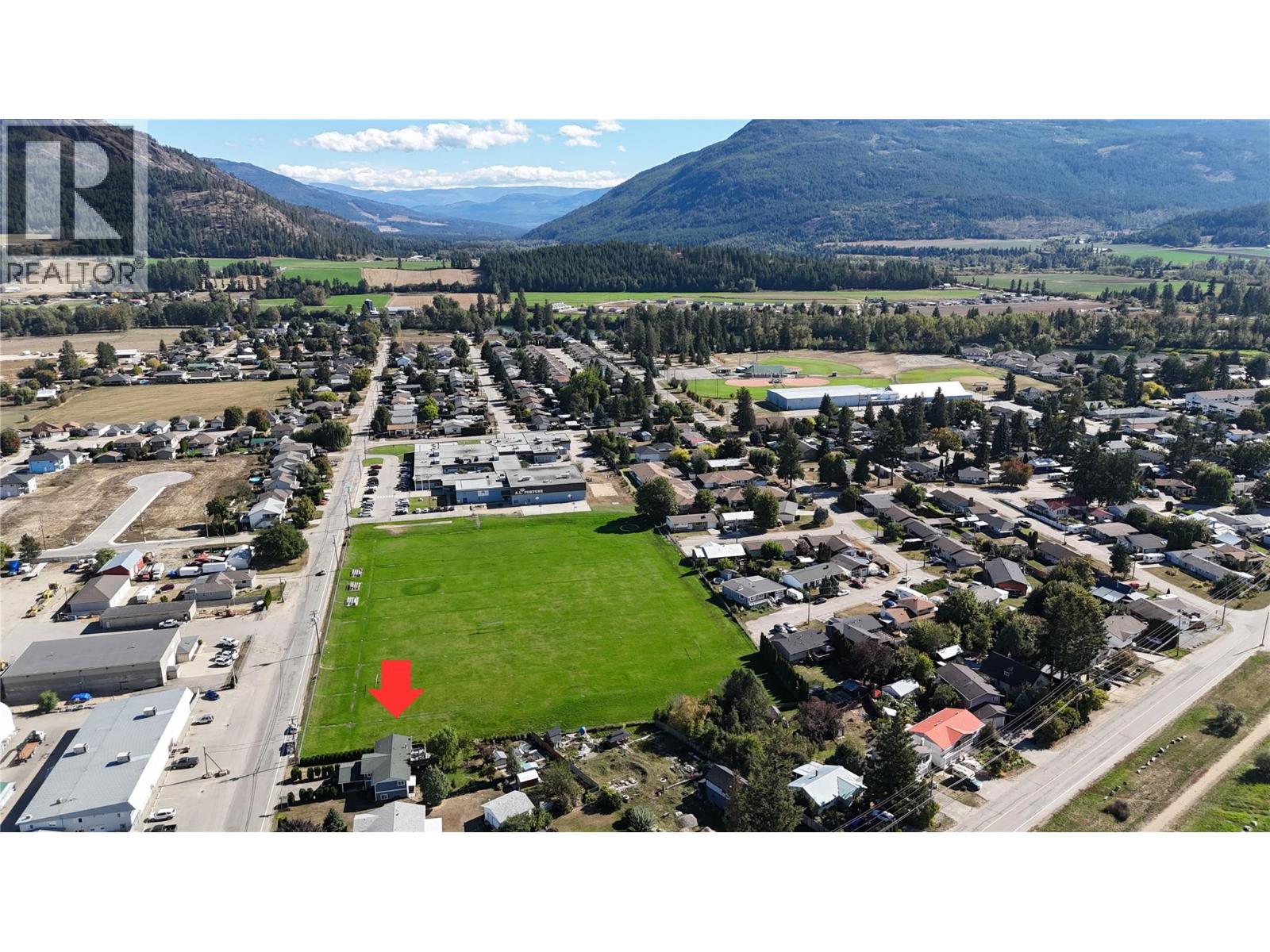 700 Bass Avenue, Enderby, British Columbia  V4Y 4B4 - Photo 60 - 10380504