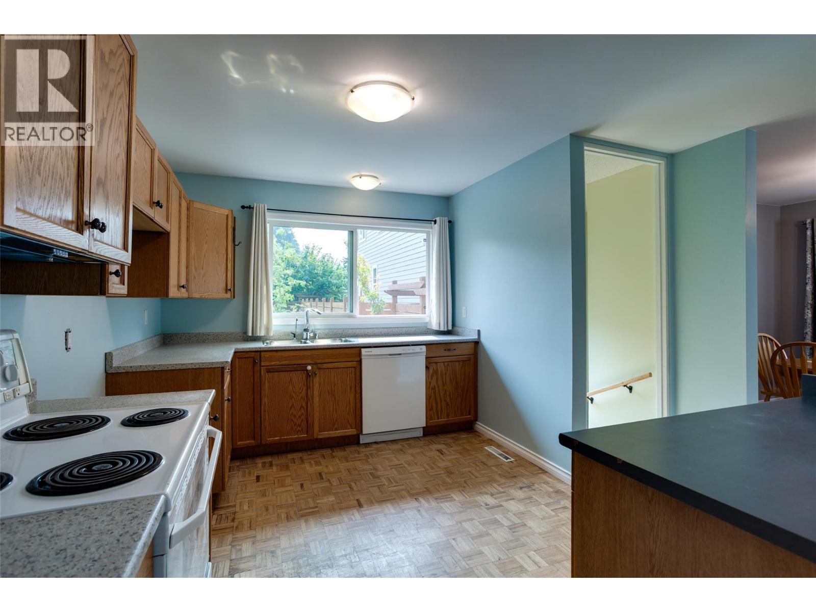 1257 Rio Drive, Kelowna, British Columbia  V1V 1E2 - Photo 6 - 10380146