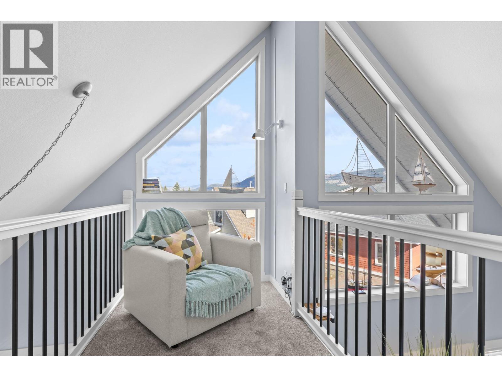 6844 Santiago Loop, Kelowna, British Columbia  V1Z 3R8 - Photo 23 - 10380514