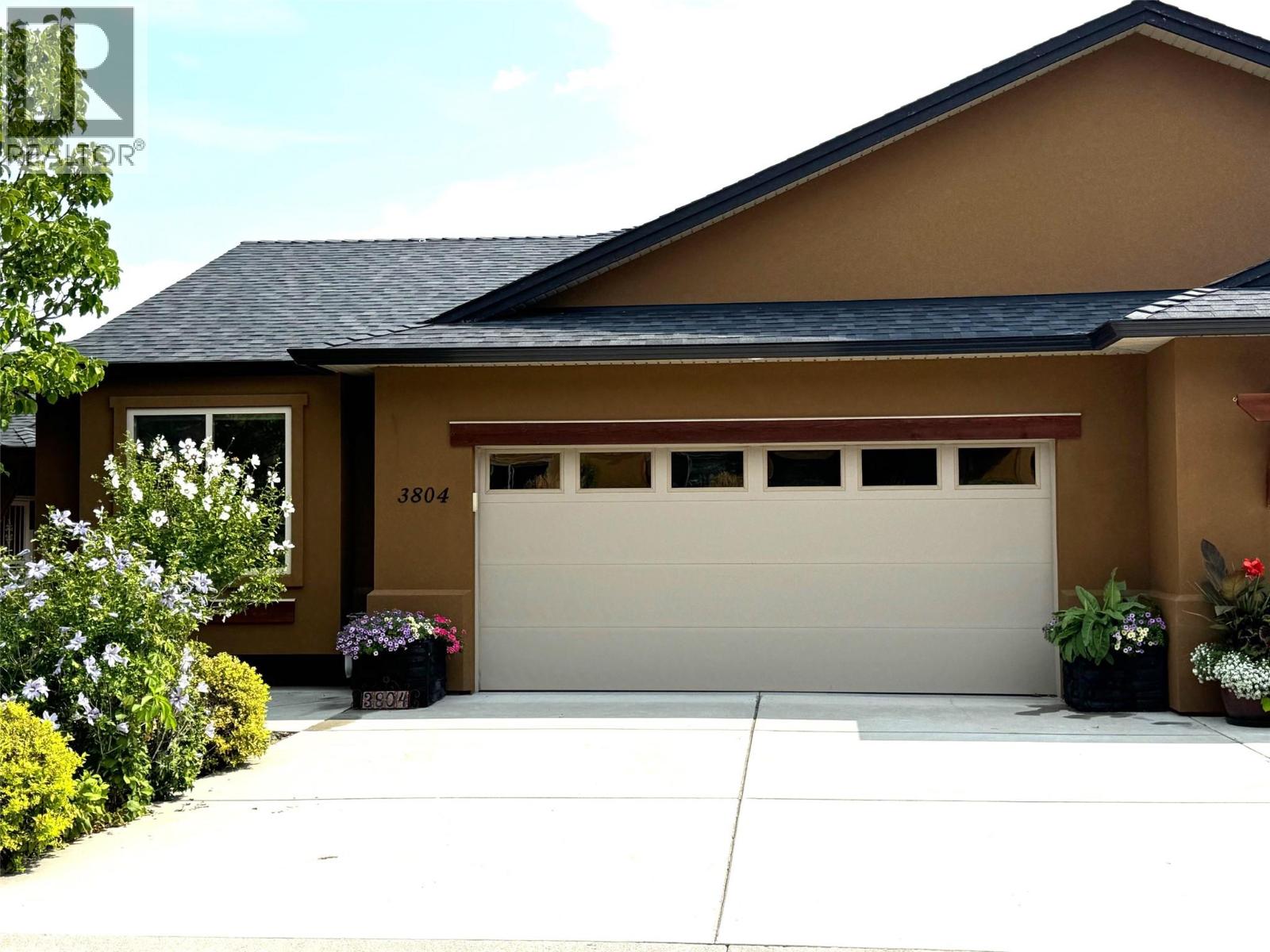 3804 Siringo Lane, Westbank, British Columbia  V4T 3G4 - Photo 1 - 10379918