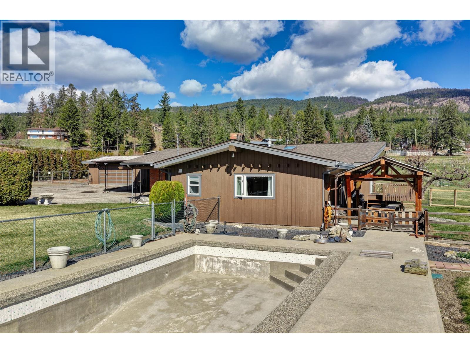 3131 Elliott Road, West Kelowna, British Columbia  V4T 1M7 - Photo 11 - 10376218