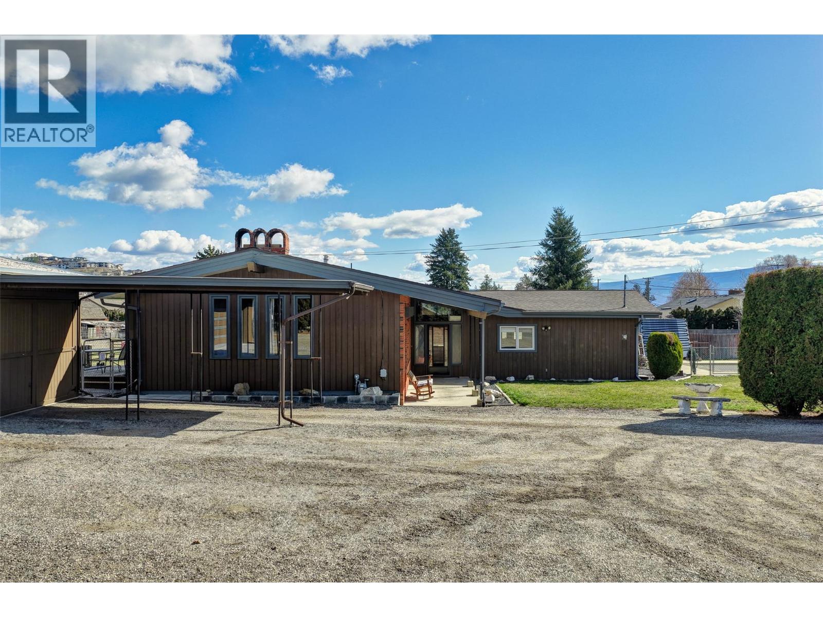 3131 Elliott Road, West Kelowna, British Columbia  V4T 1M7 - Photo 3 - 10376218