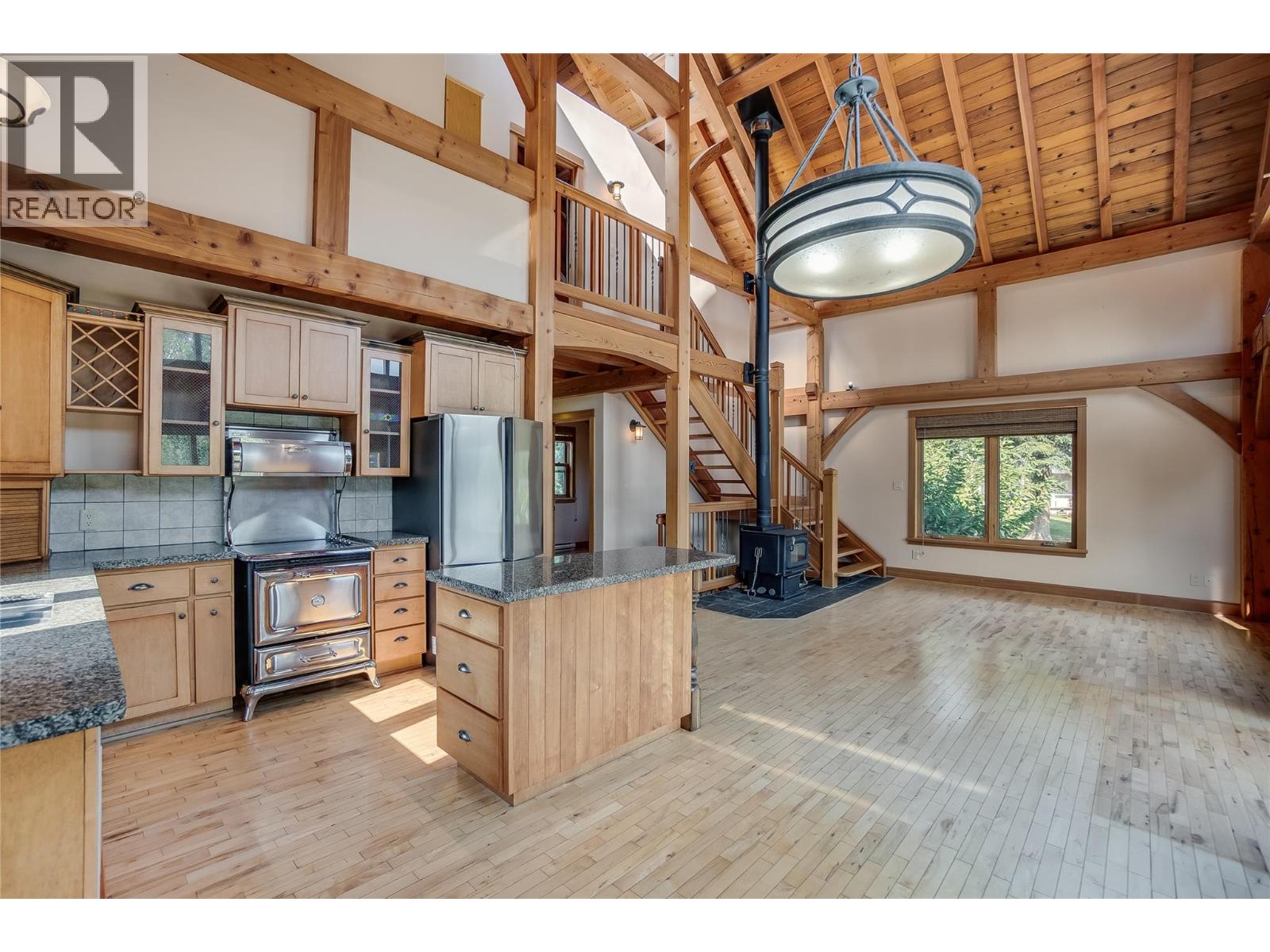 130 8th Street N, Kaslo, British Columbia  V0G 1M0 - Photo 10 - 10380697