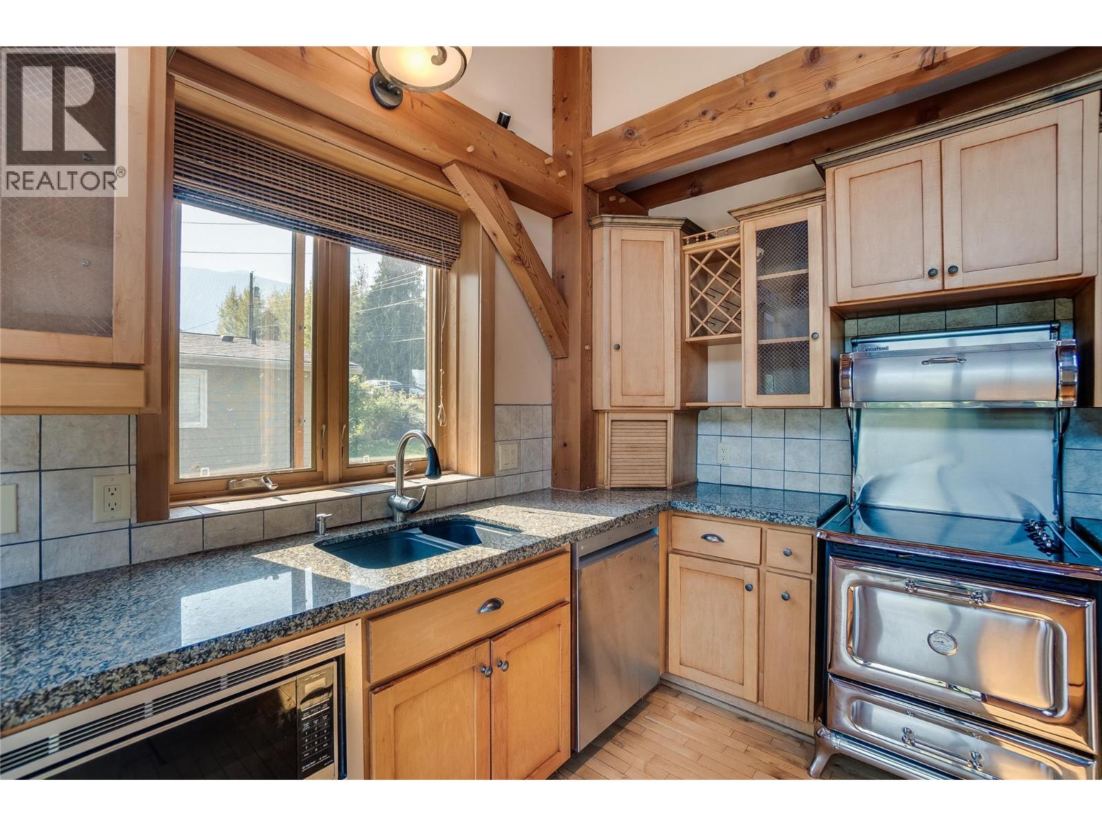 130 8th Street N, Kaslo, British Columbia  V0G 1M0 - Photo 13 - 10380697