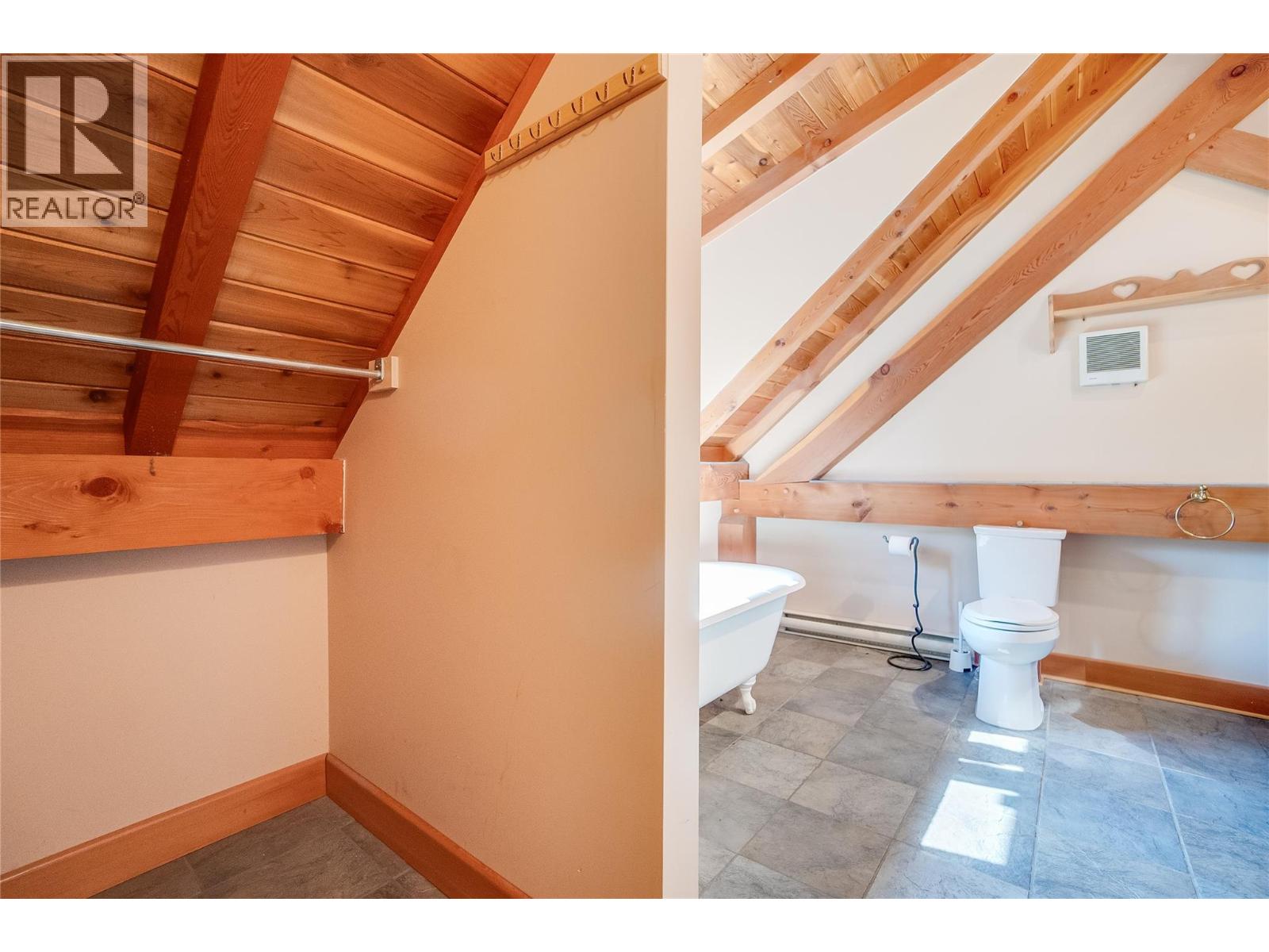 130 8th Street N, Kaslo, British Columbia  V0G 1M0 - Photo 36 - 10380697