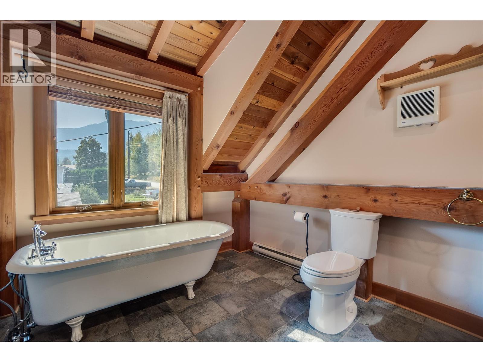 130 8th Street N, Kaslo, British Columbia  V0G 1M0 - Photo 37 - 10380697