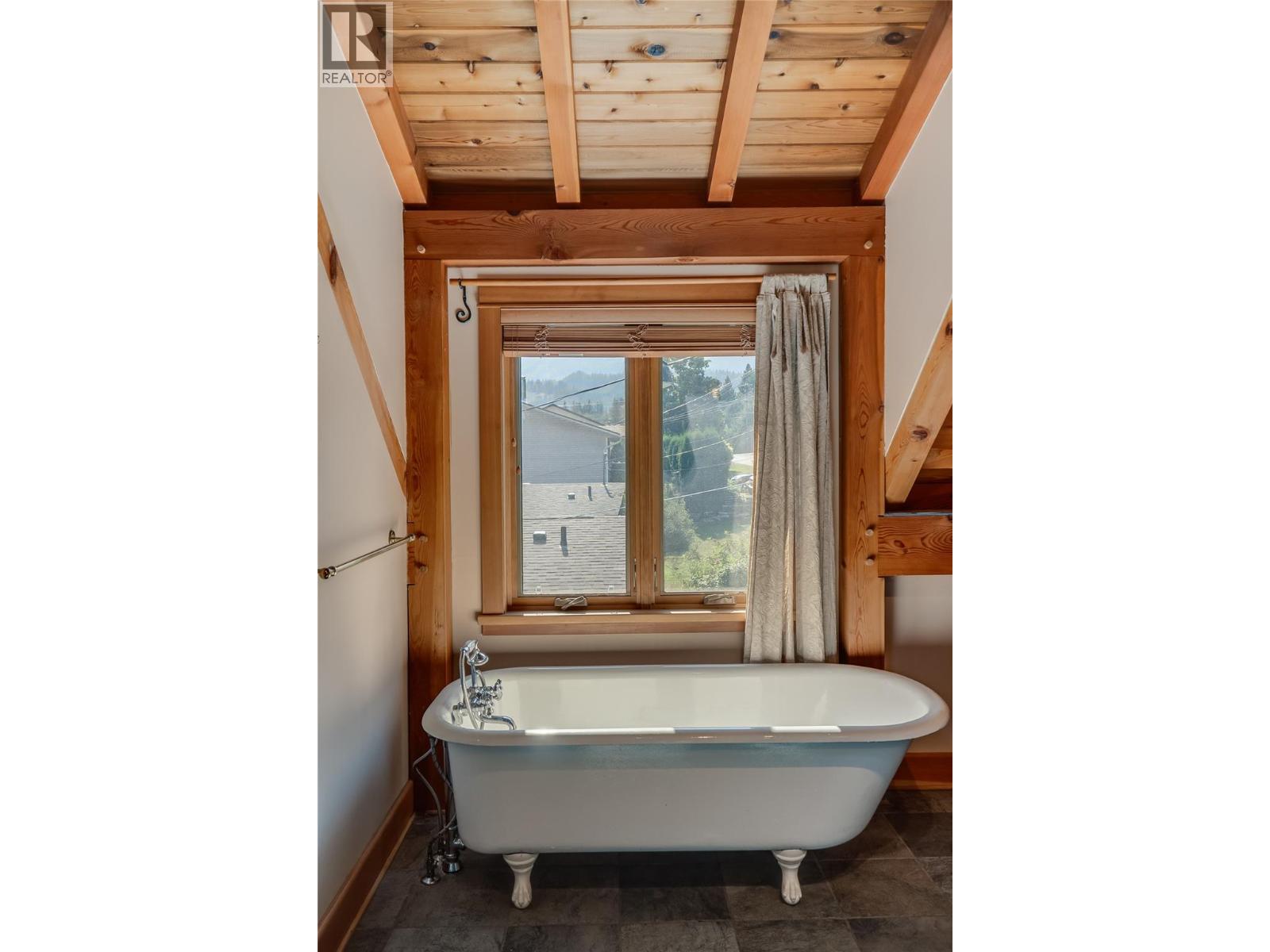 130 8th Street N, Kaslo, British Columbia  V0G 1M0 - Photo 38 - 10380697