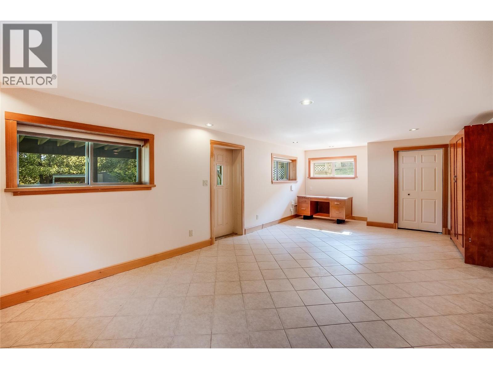 130 8th Street N, Kaslo, British Columbia  V0G 1M0 - Photo 46 - 10380697