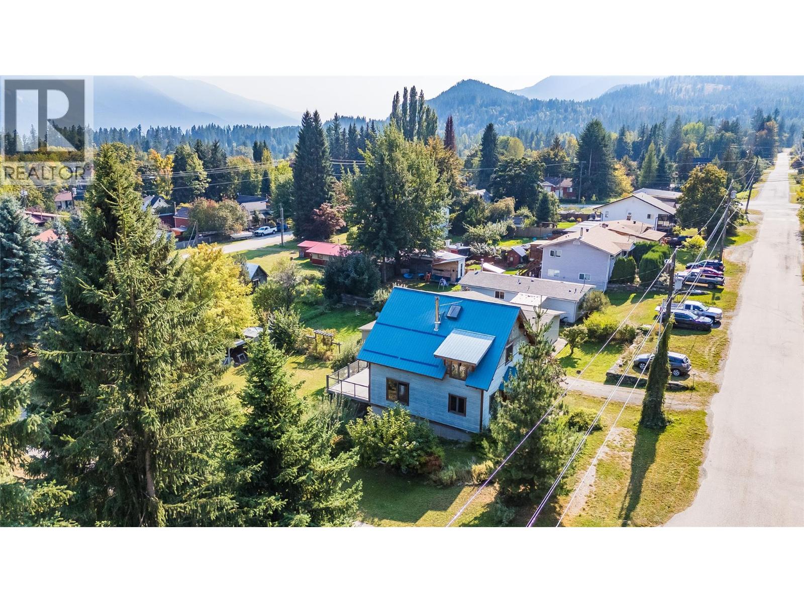 130 8th Street N, Kaslo, British Columbia  V0G 1M0 - Photo 78 - 10380697