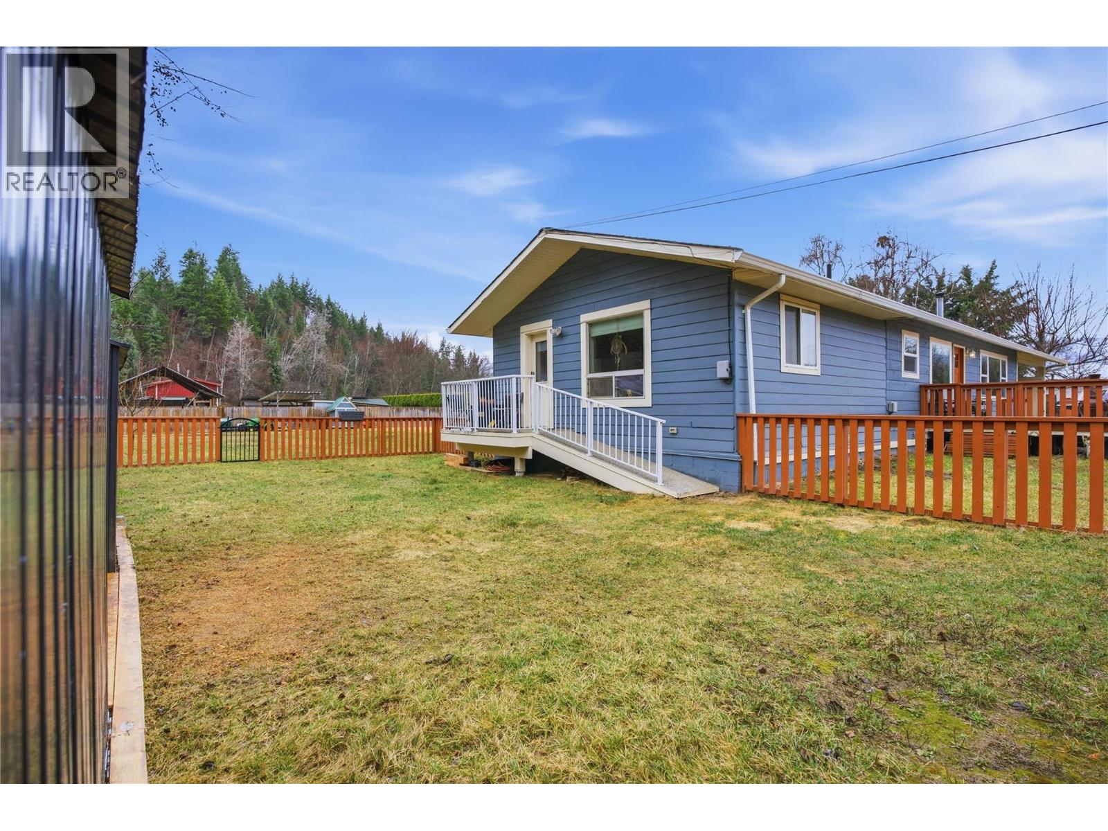 658 Dixon Creek Road, Barriere, British Columbia  V0E 1E0 - Photo 34 - 10377138