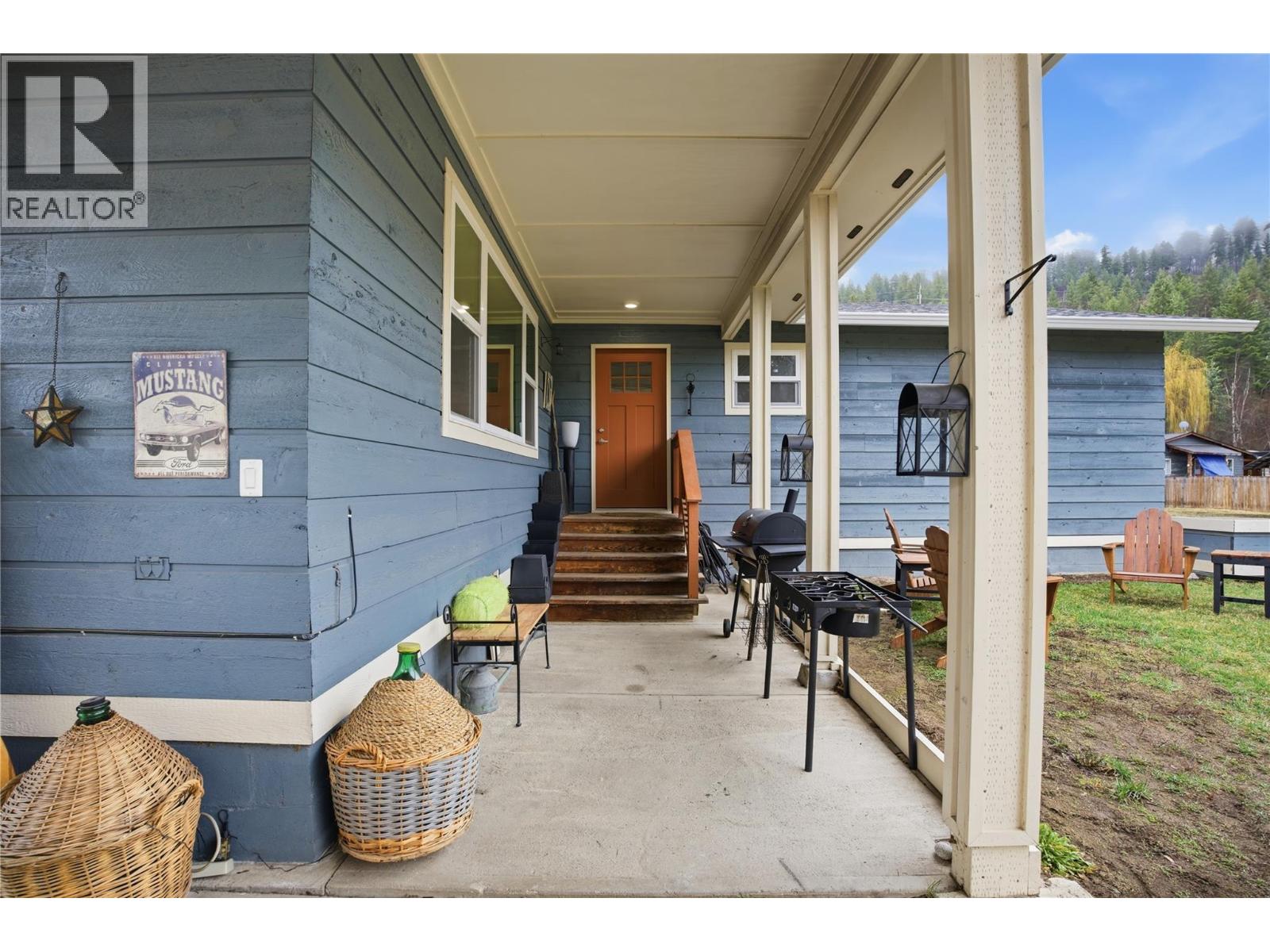 658 Dixon Creek Road, Barriere, British Columbia  V0E 1E0 - Photo 6 - 10377138