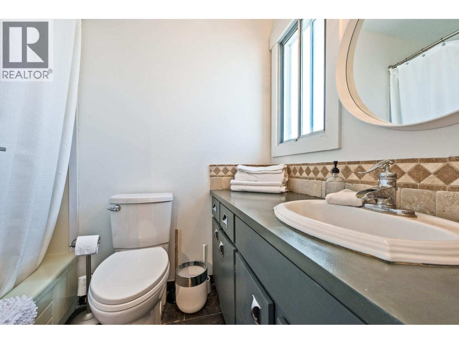 9302 62nd Avenue, Osoyoos, British Columbia  V0H 1V1 - Photo 19 - 10380766