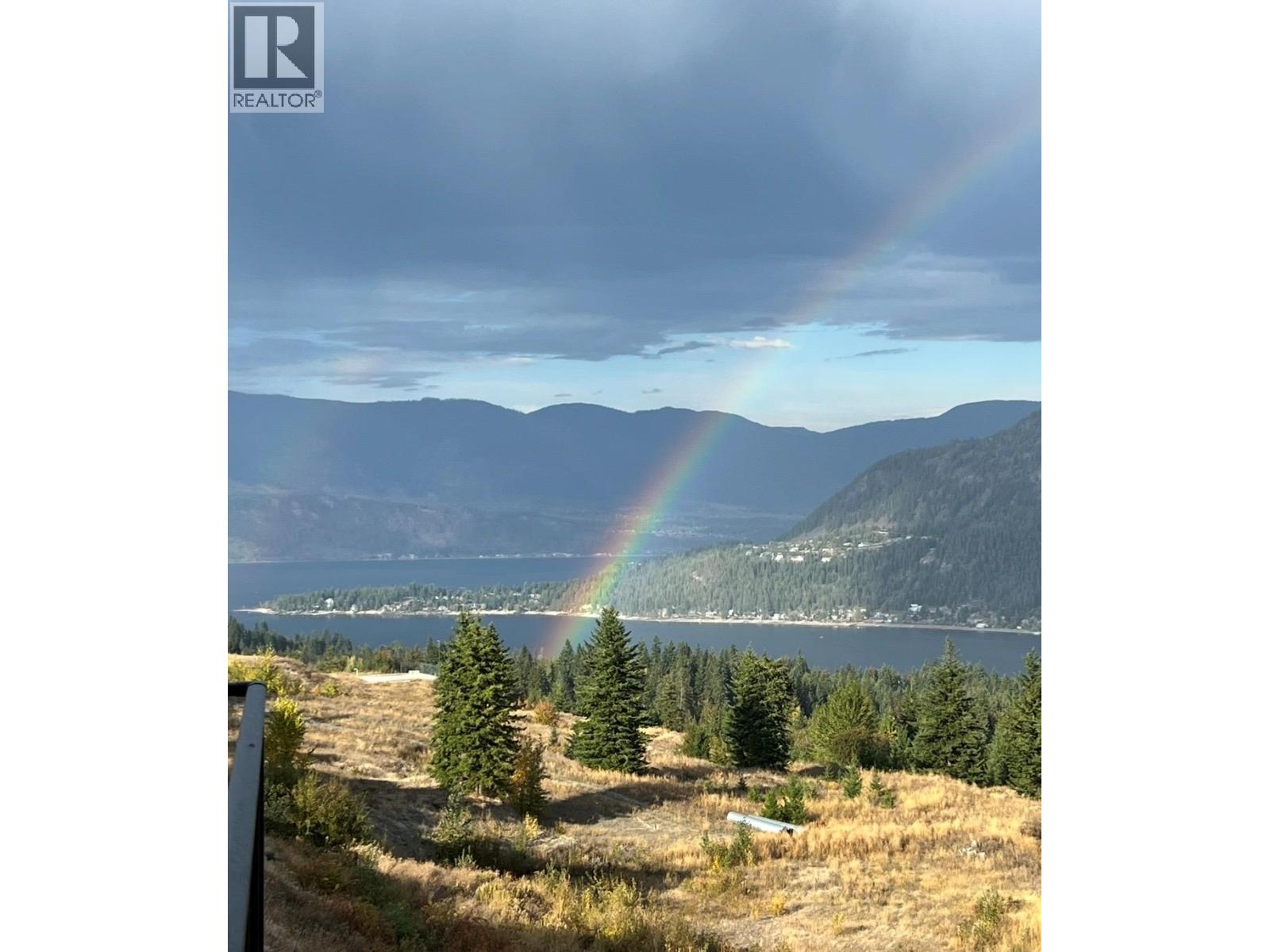 2518 Highlands Drive, Blind Bay, British Columbia  V0E 1H0 - Photo 2 - 10379467