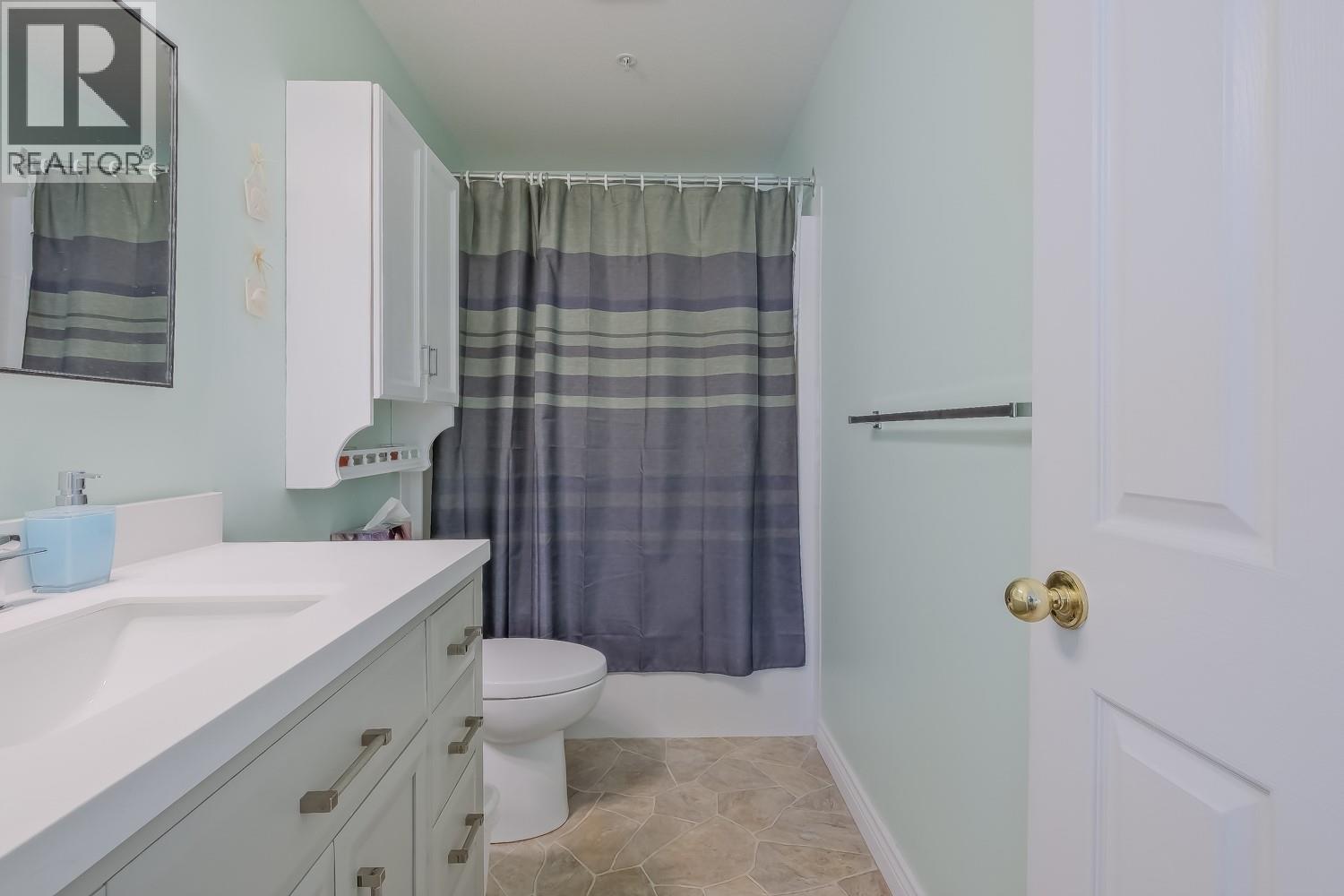 2245 Atkinson Street Unit# 202, Penticton, British Columbia  V2A 8R7 - Photo 18 - 10380840