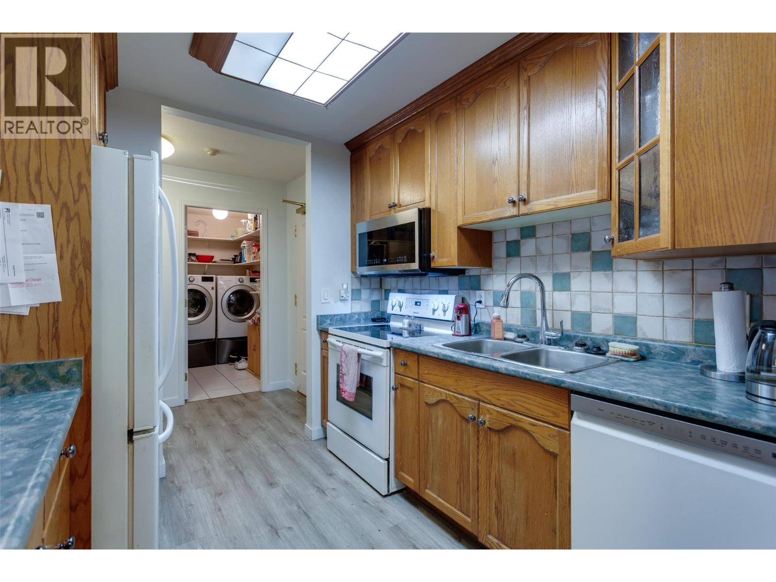 709 Houghton Road Unit# 109, Kelowna, British Columbia  V1X 7J7 - Photo 4 - 10380684