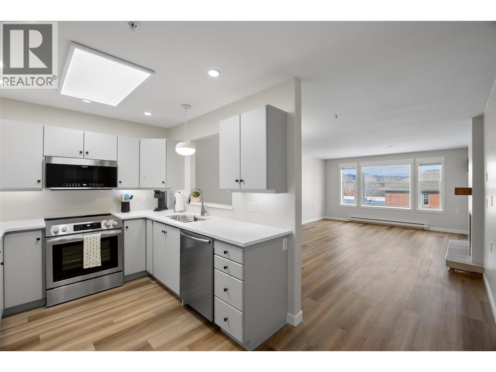 490 Lorne Street Unit# 203, Kamloops, British Columbia  V2C 1W3 - Photo 3 - 10380571