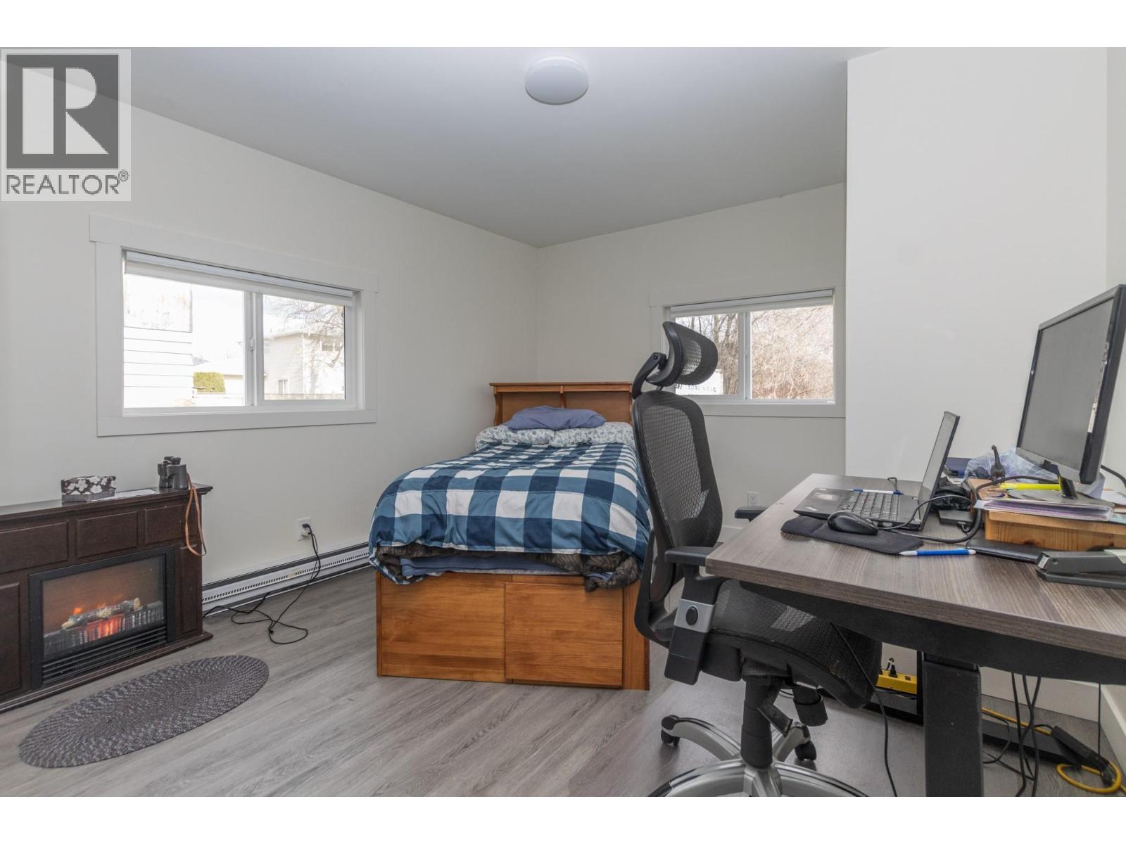 680 10 Street Sw, Salmon Arm, British Columbia  V1E 1T1 - Photo 8 - 10380635