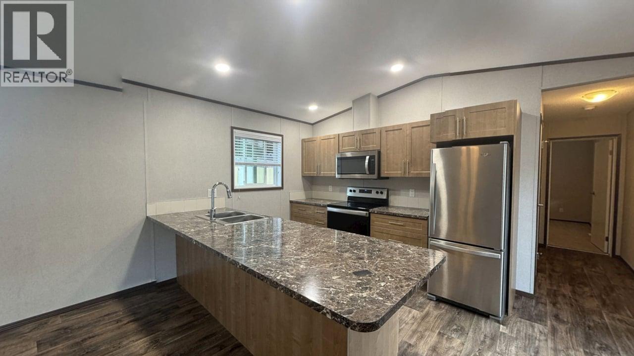 891 Monte Vista Drive Unit# 8, Rossland, British Columbia  V0G 1Y0 - Photo 10 - 10380864