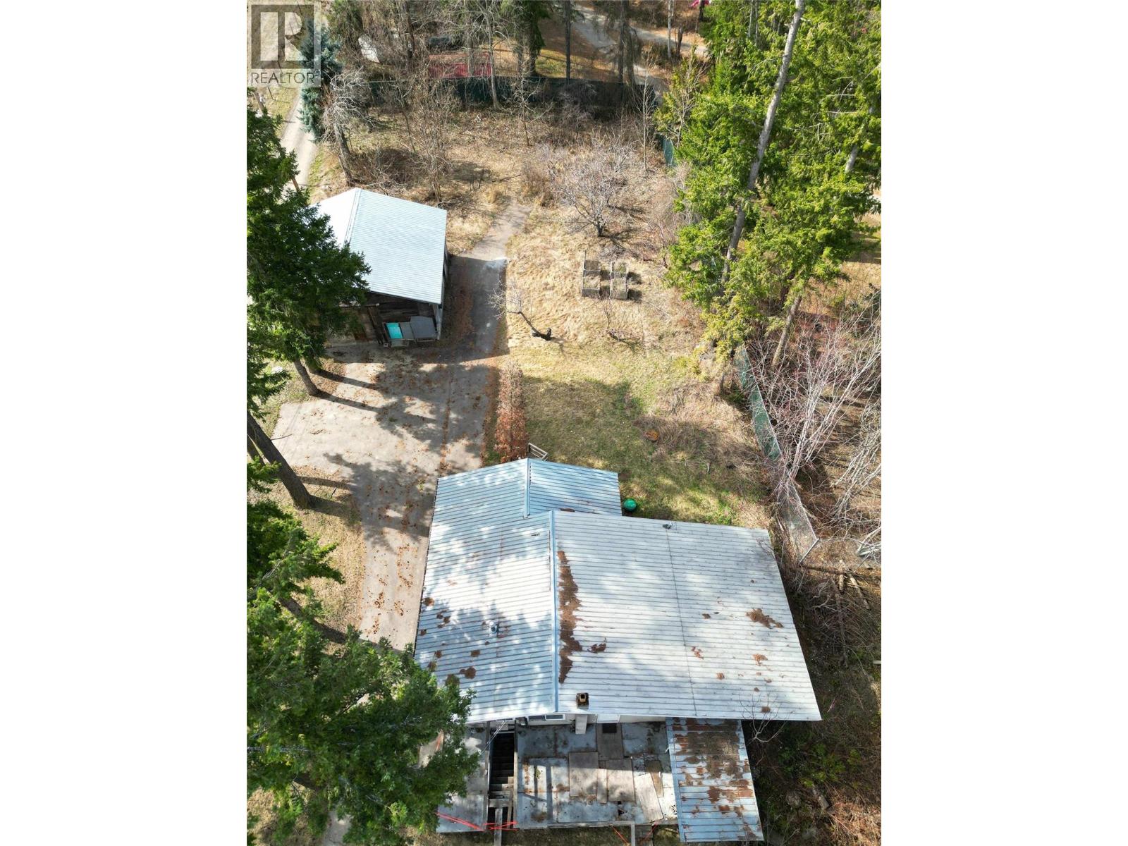 271 97 B Highway NE, salmon arm, British Columbia