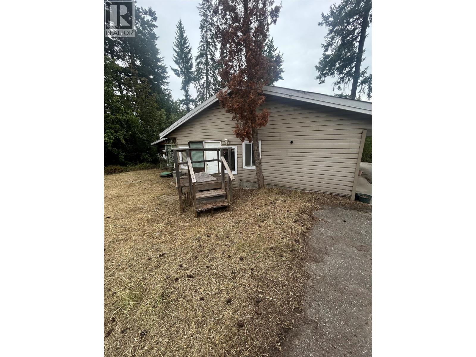271 97 B Highway Ne, Salmon Arm, British Columbia  V1E 1X5 - Photo 18 - 10372594