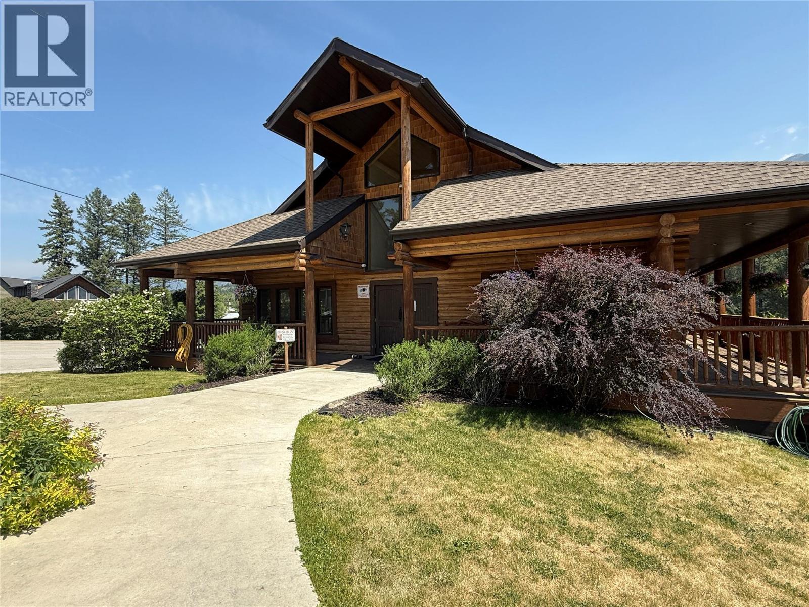 4868 Riverview Drive Unit# 170, Edgewater, British Columbia  V0A 1E0 - Photo 1 - 10380858