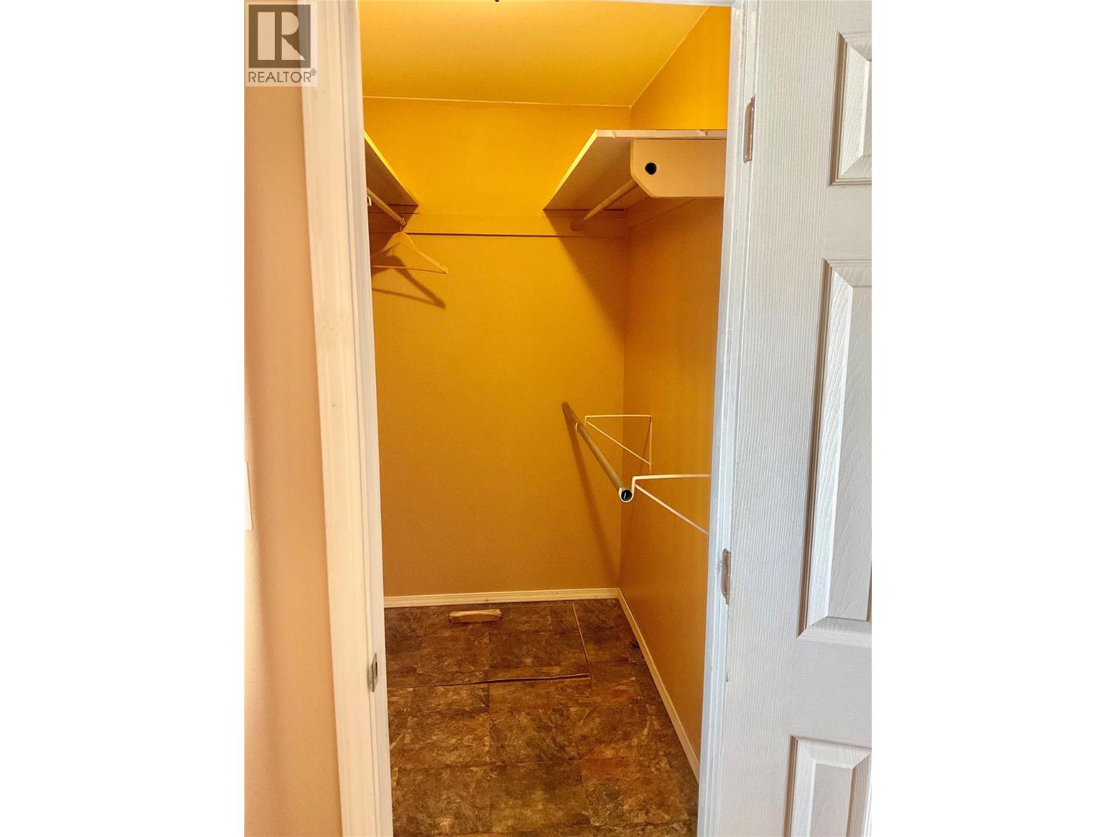 547 Eighth Avenue, Midway, British Columbia  V0H 1M0 - Photo 22 - 10380901