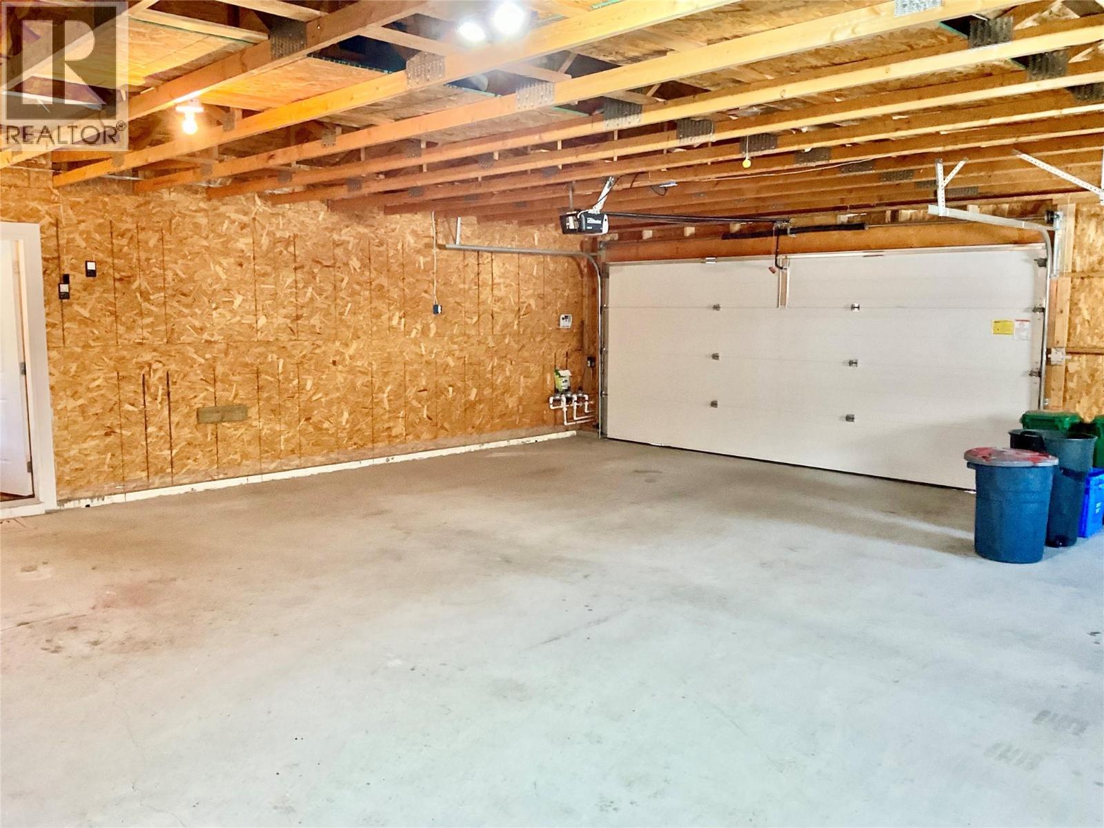 547 Eighth Avenue, Midway, British Columbia  V0H 1M0 - Photo 28 - 10380901
