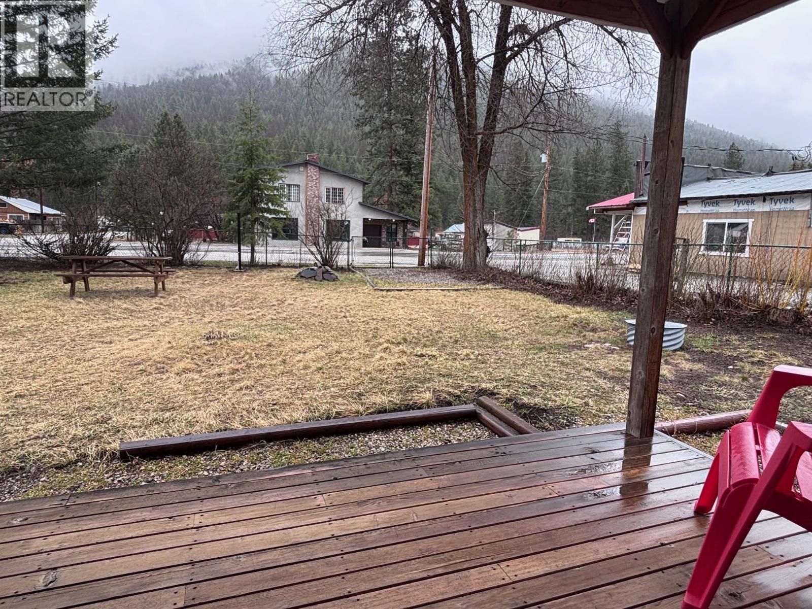 90 2nd Avenue, Beaverdell, British Columbia  V0H 1A0 - Photo 9 - 10380735