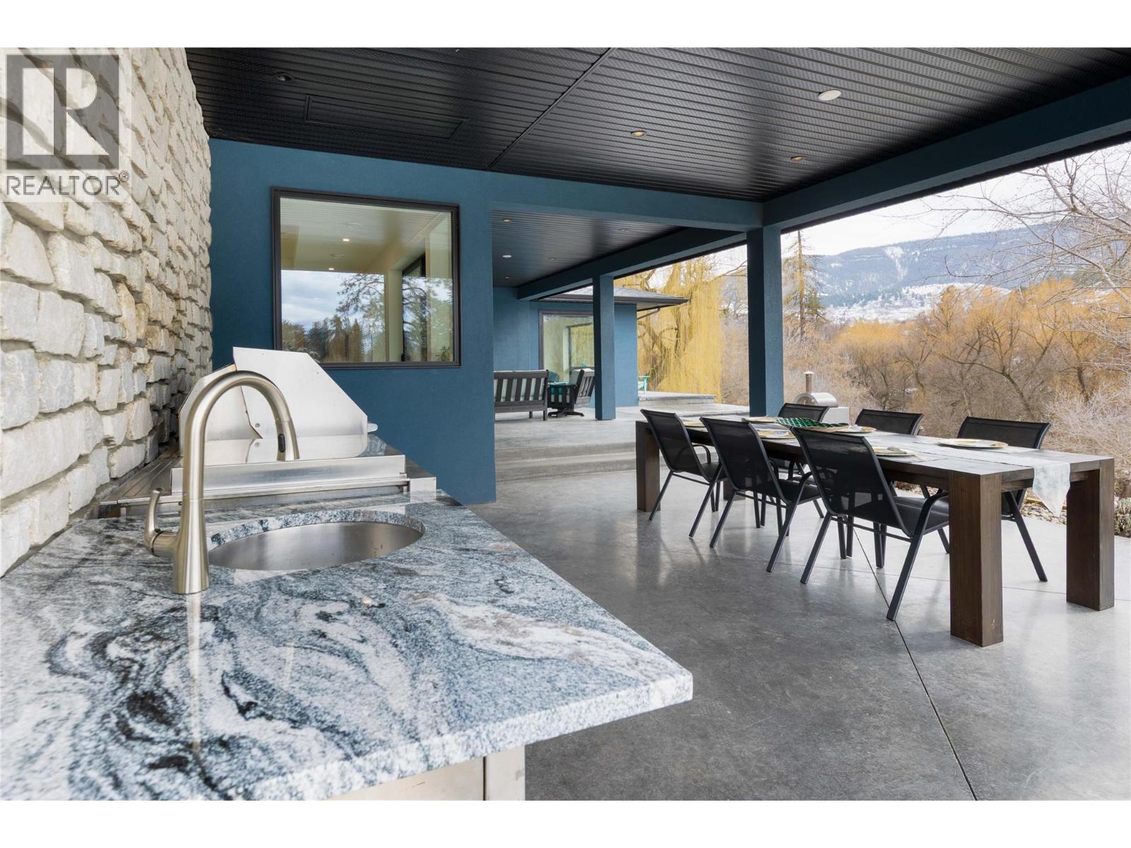 10202 Kalamalka Road, Coldstream, British Columbia  V1B 1L7 - Photo 29 - 10376482