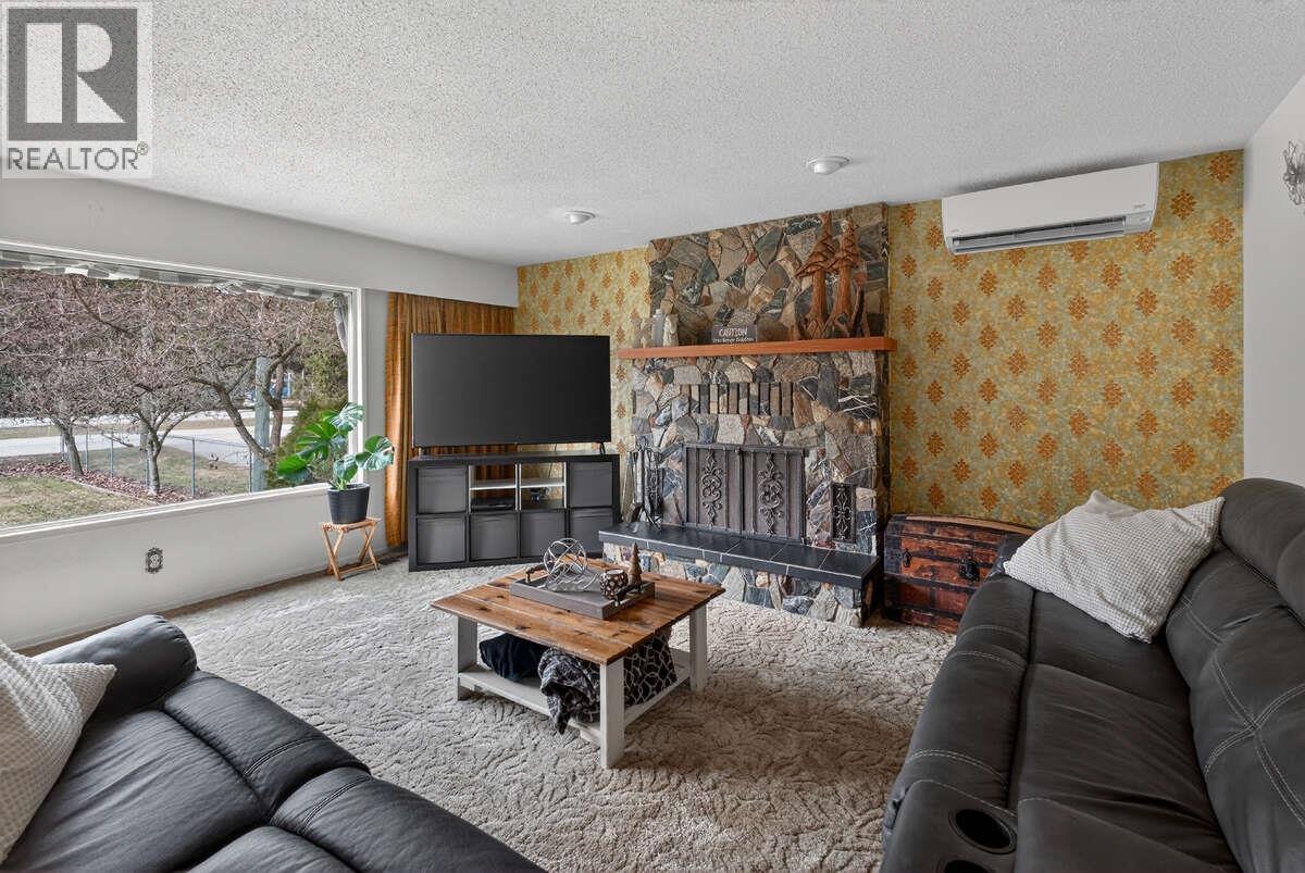 502 Pine Street, Sicamous, British Columbia  V0E 2V0 - Photo 12 - 10380914