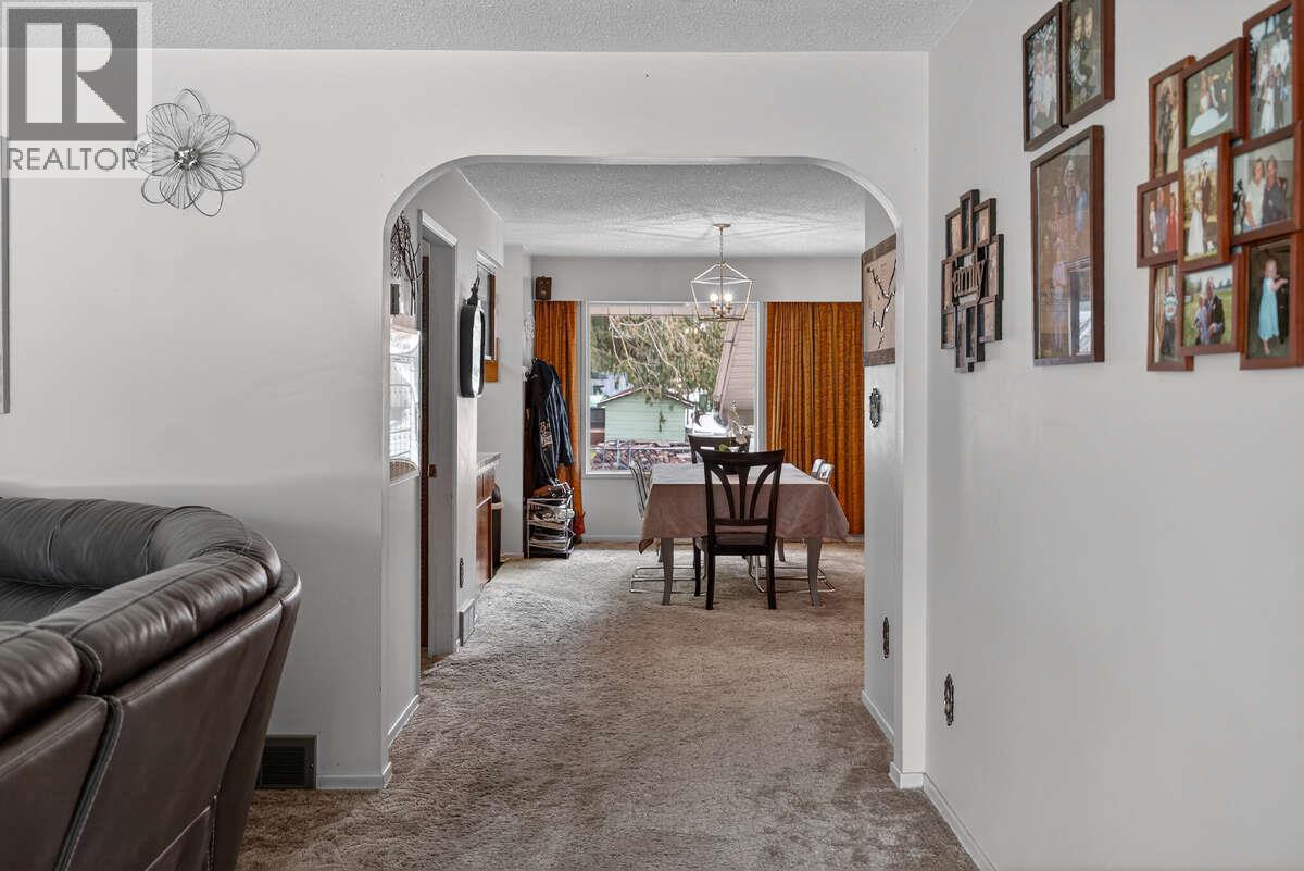 502 Pine Street, Sicamous, British Columbia  V0E 2V0 - Photo 14 - 10380914