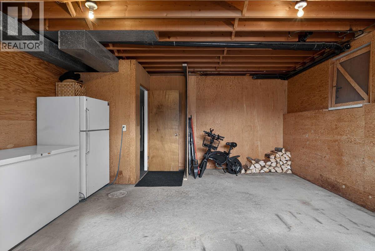 502 Pine Street, Sicamous, British Columbia  V0E 2V0 - Photo 34 - 10380914