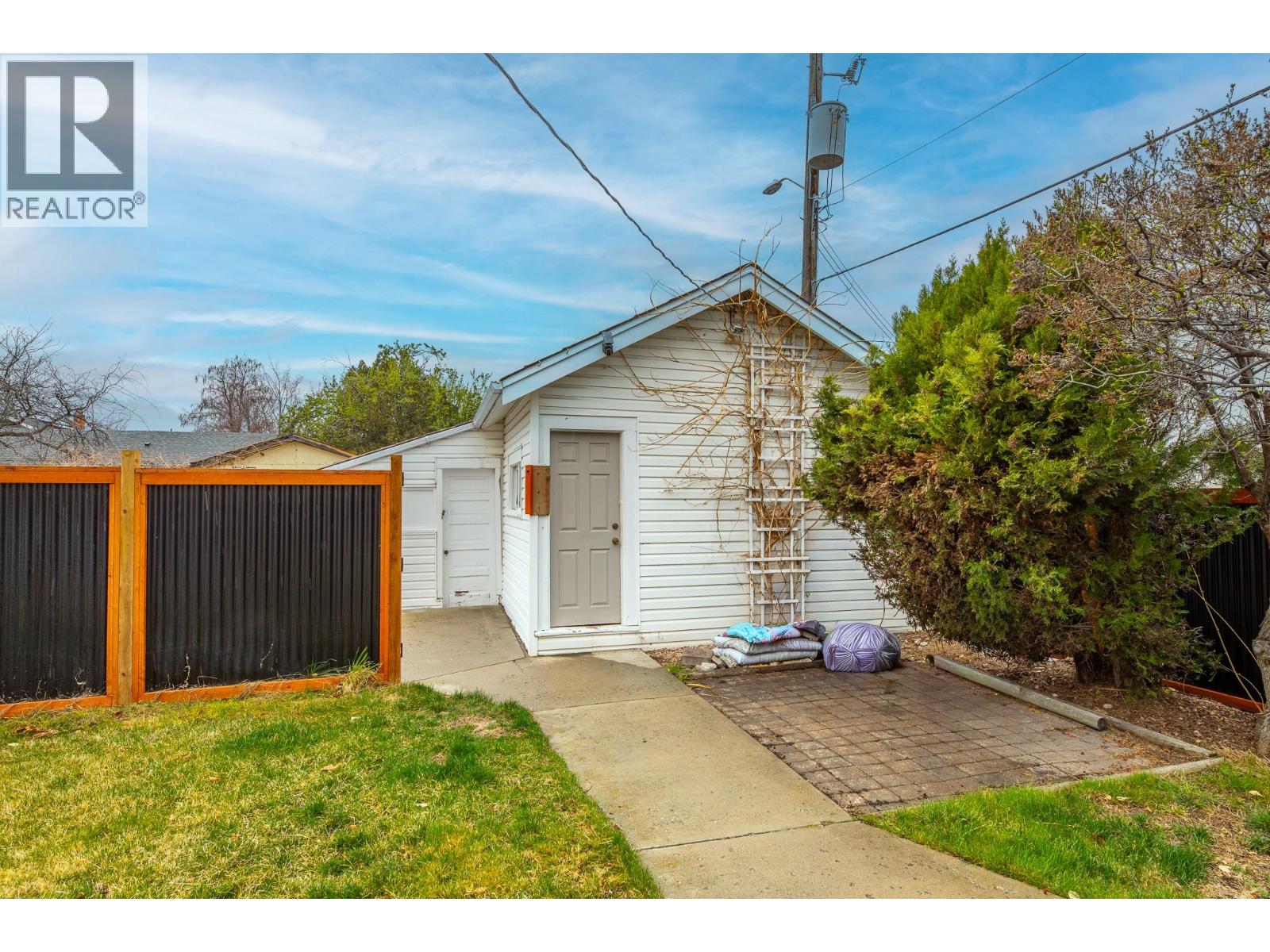 479 Winnipeg Street, Penticton, British Columbia  V2A 5M7 - Photo 36 - 10380013