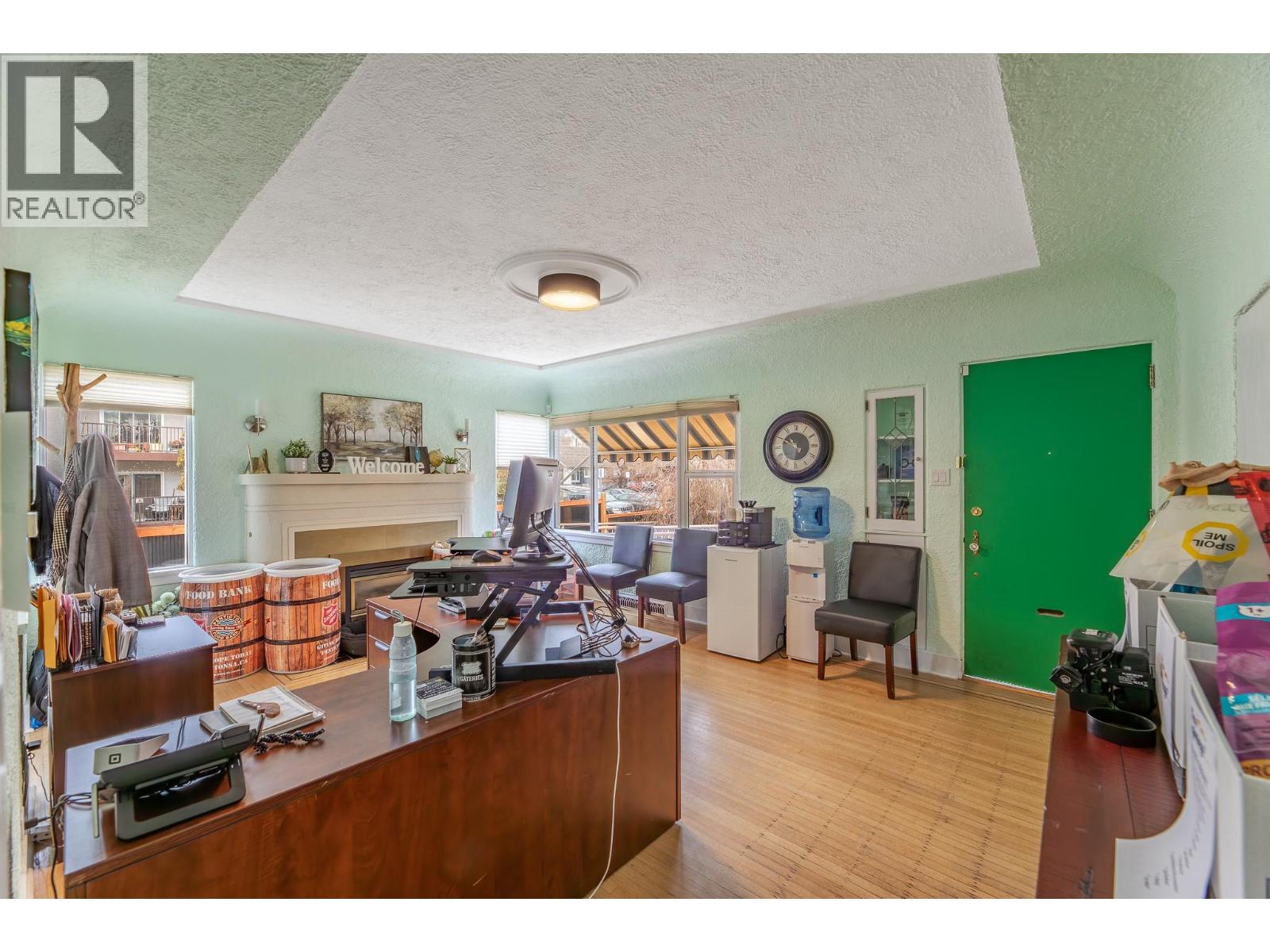 479 Winnipeg Street, Penticton, British Columbia  V2A 5M7 - Photo 5 - 10380013